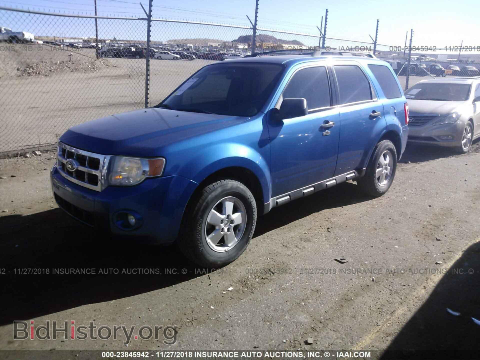 2011 FORD ESCAPE - VIN: 1FMCU9DG0BKB03371 - Photo 2