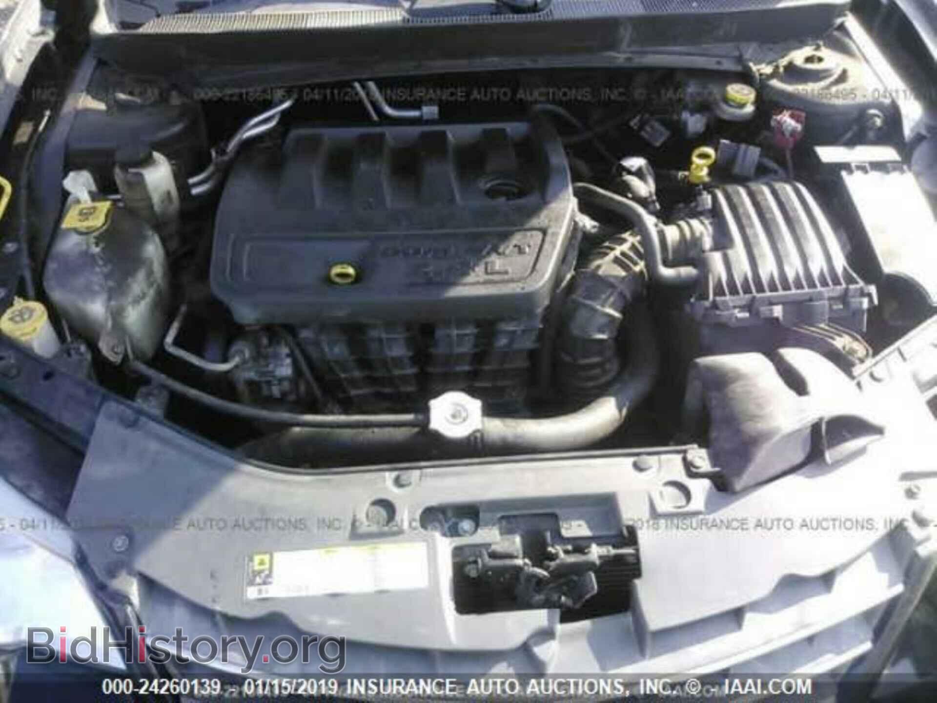 2010 CHRYSLER SEBRING - VIN: 1C3CC5FB1AN138343 - Фото 10