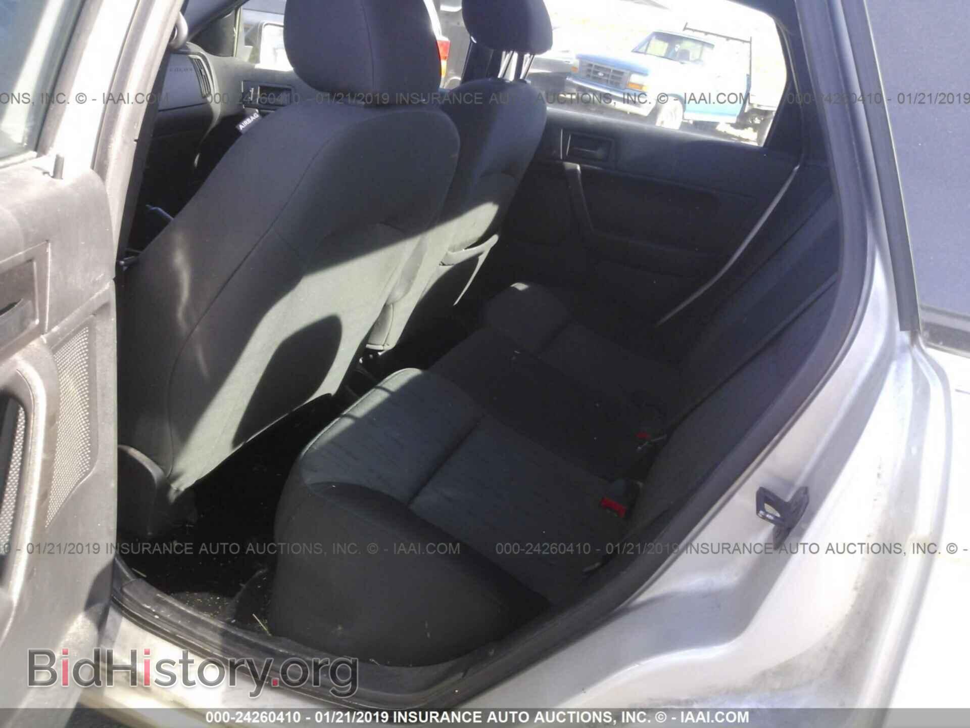 2010 FORD FOCUS - VIN: 1FAHP3FN7AW215589 - Фото 8