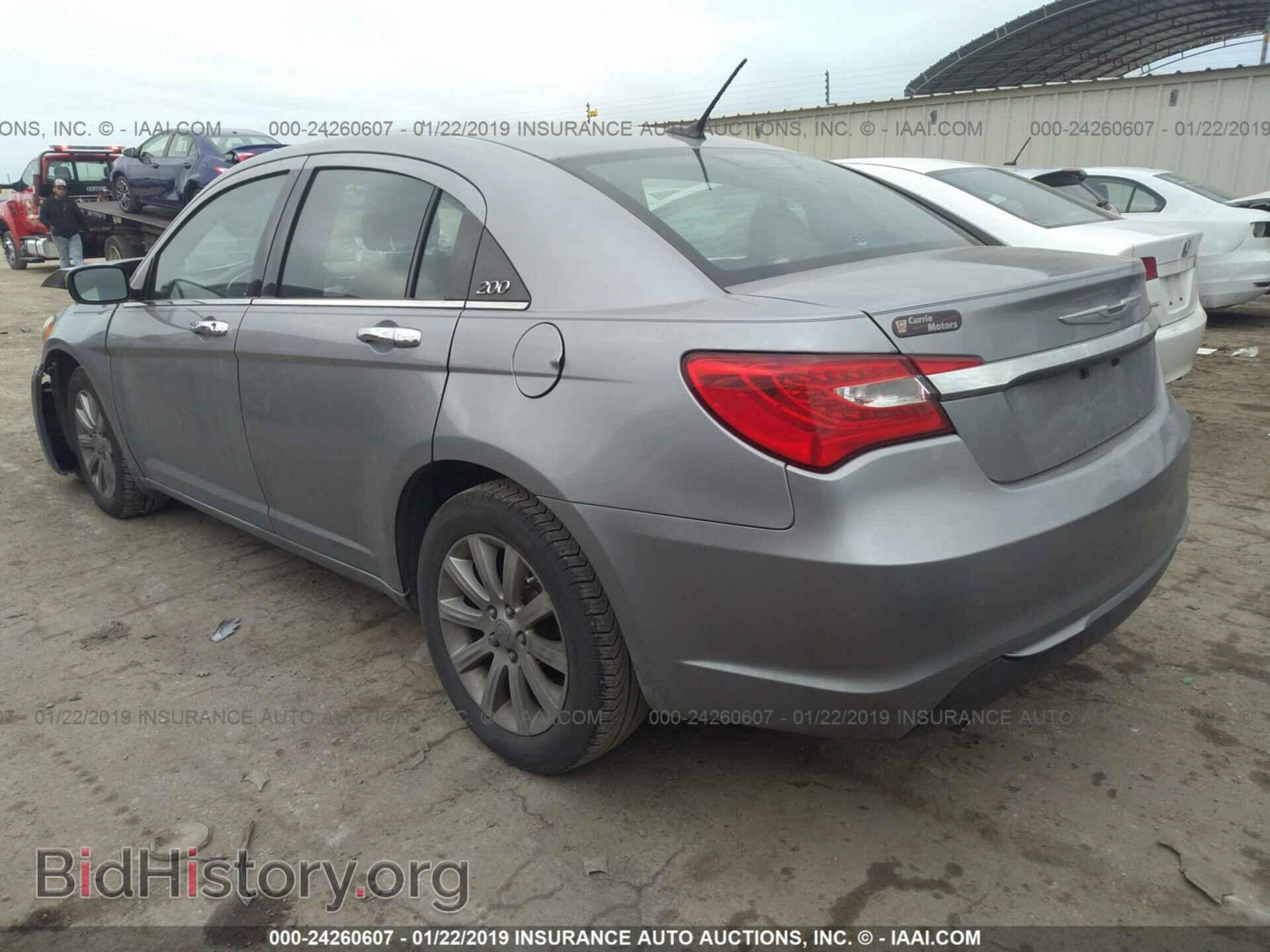 2013 CHRYSLER 200 - VIN: 1C3CCBCG1DN738119 - Фото 3