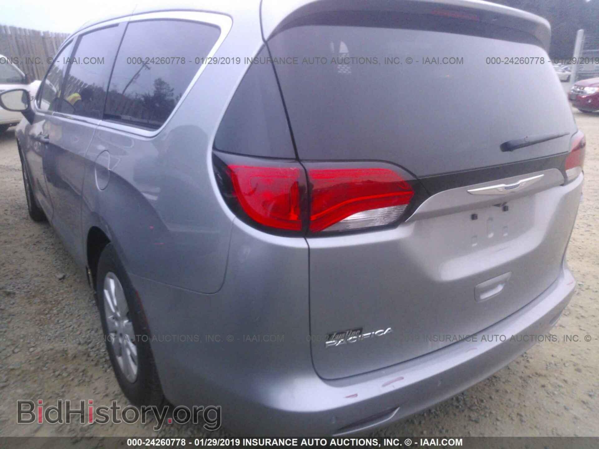 2018 CHRYSLER PACIFICA - VIN: 2C4RC1AG2JR275120 - Фото 3