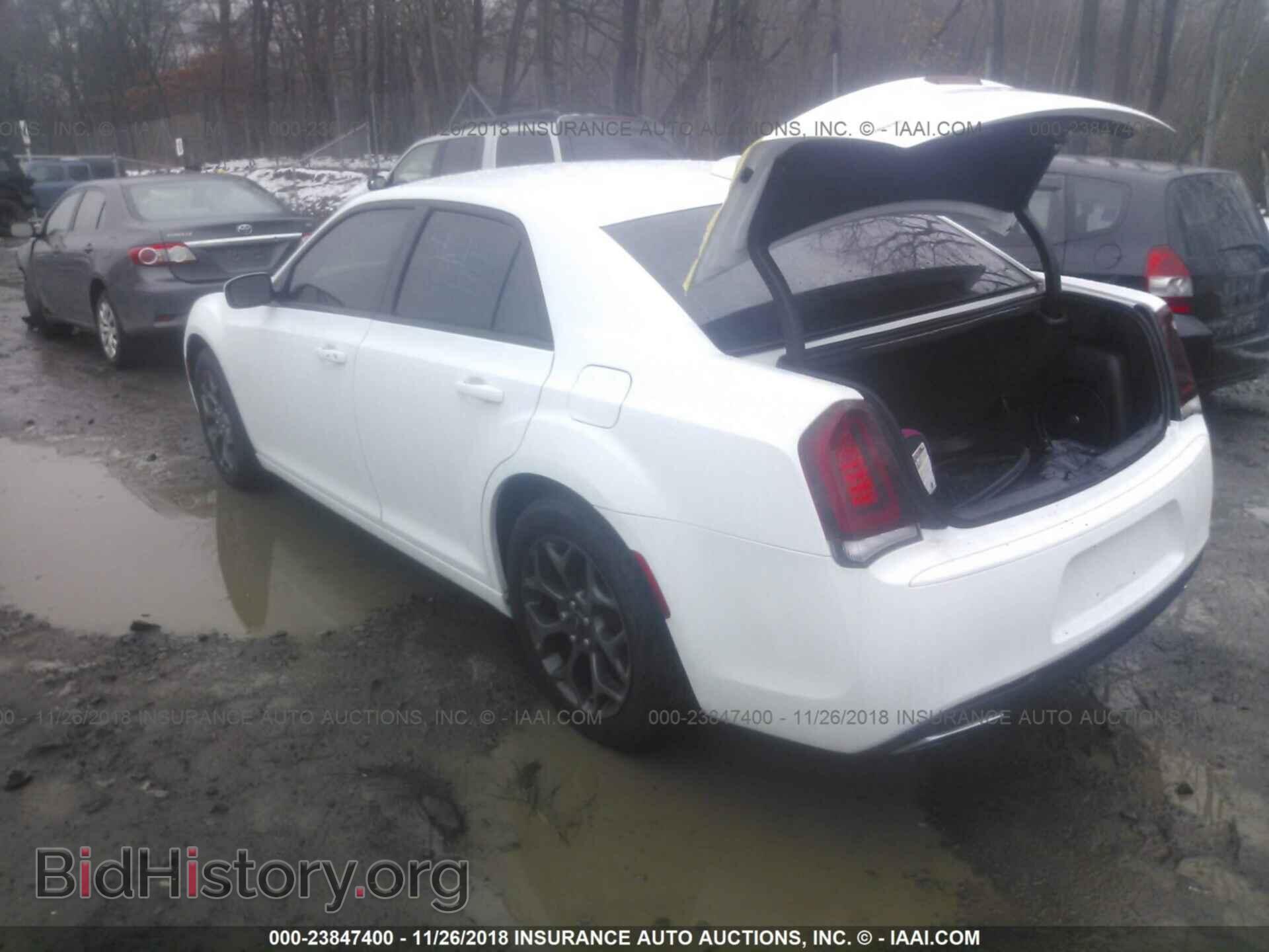 2016 CHRYSLER 300 - VIN: 2C3CCAGG3GH182817 - Фото 3
