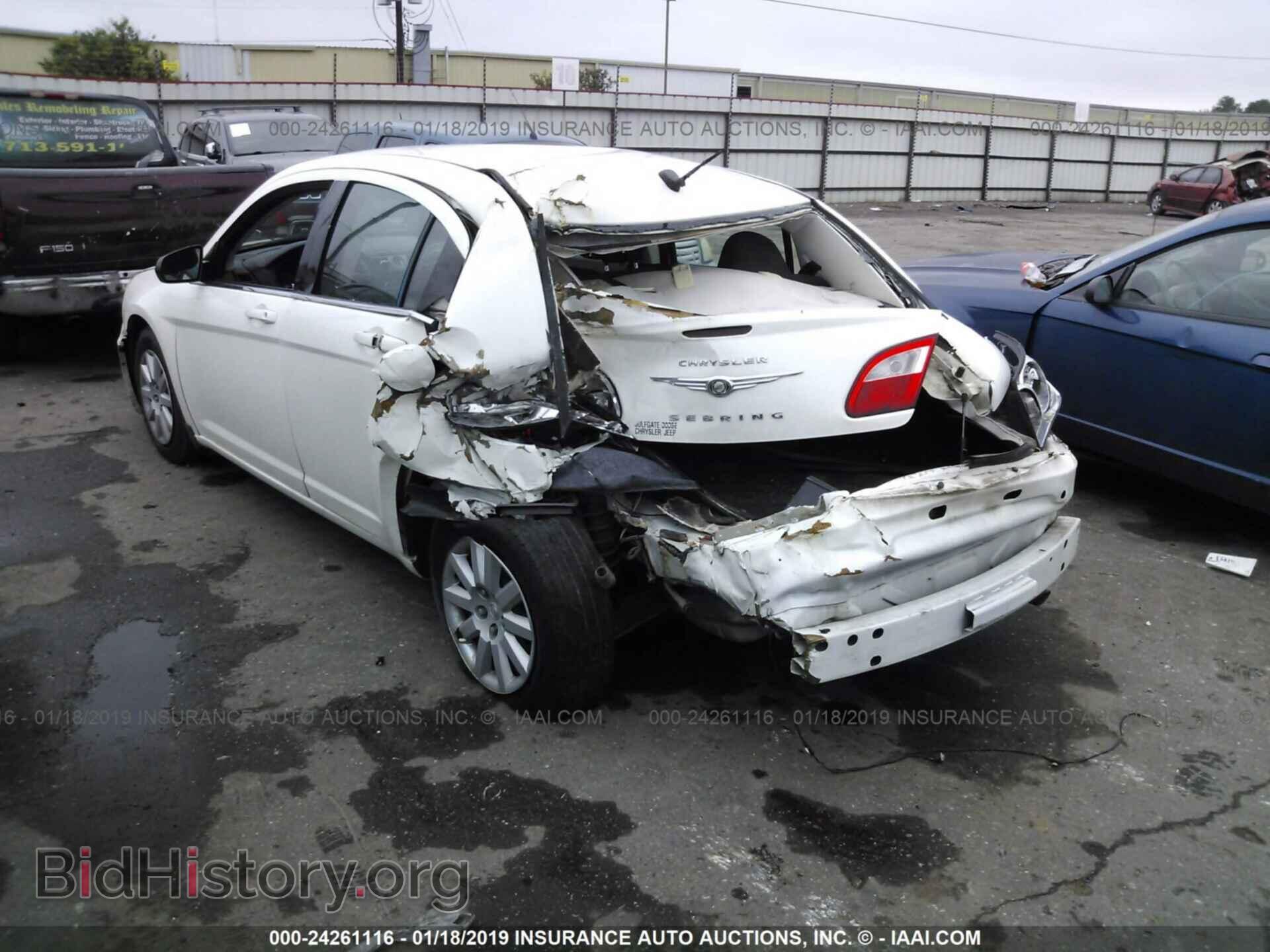 2010 CHRYSLER SEBRING - VIN: 1C3CC4FB3AN105404 - Фото 3