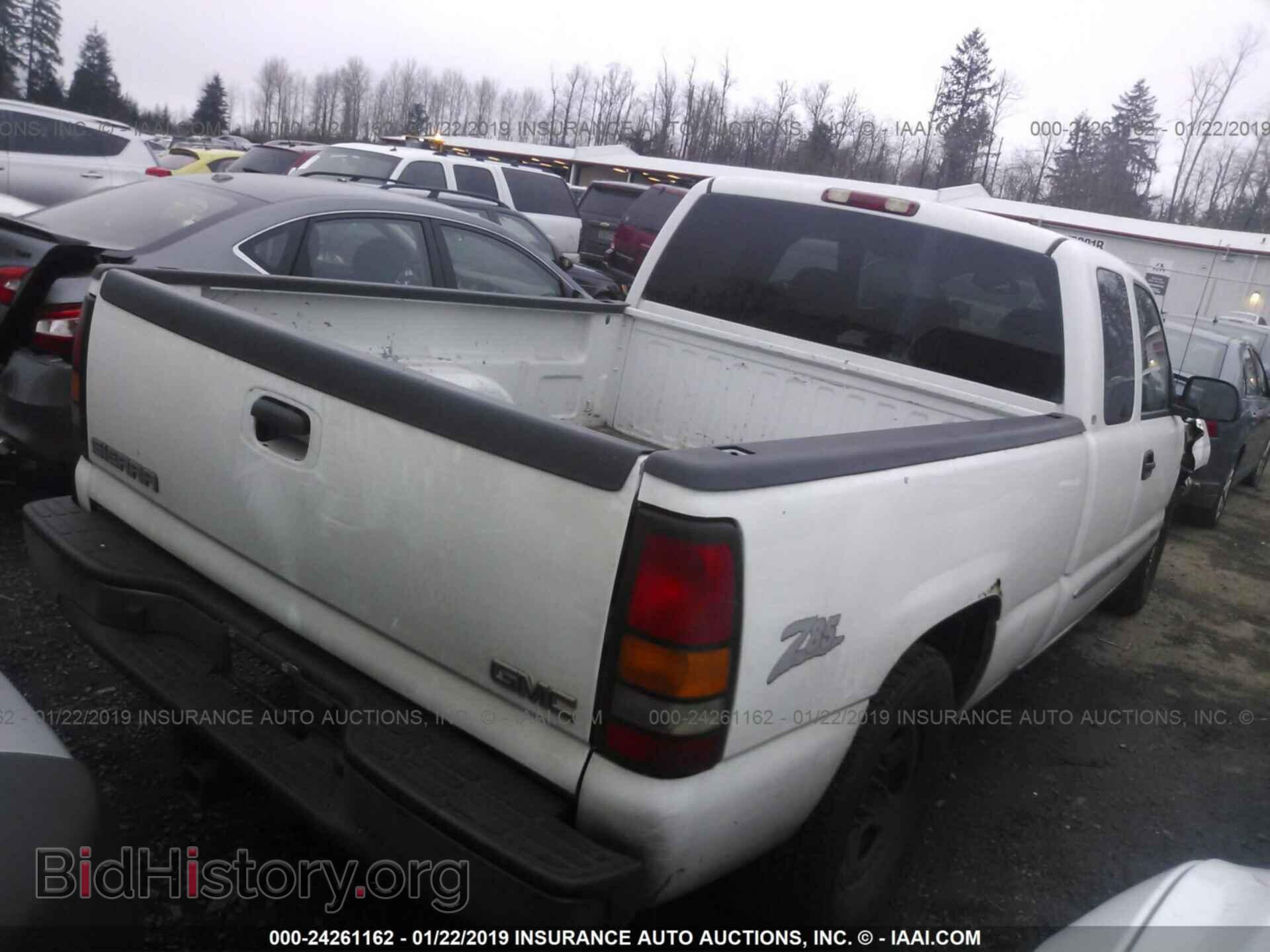 2004 GMC NEW SIERRA - VIN: 2GTEC19V341100329 - Фото 4