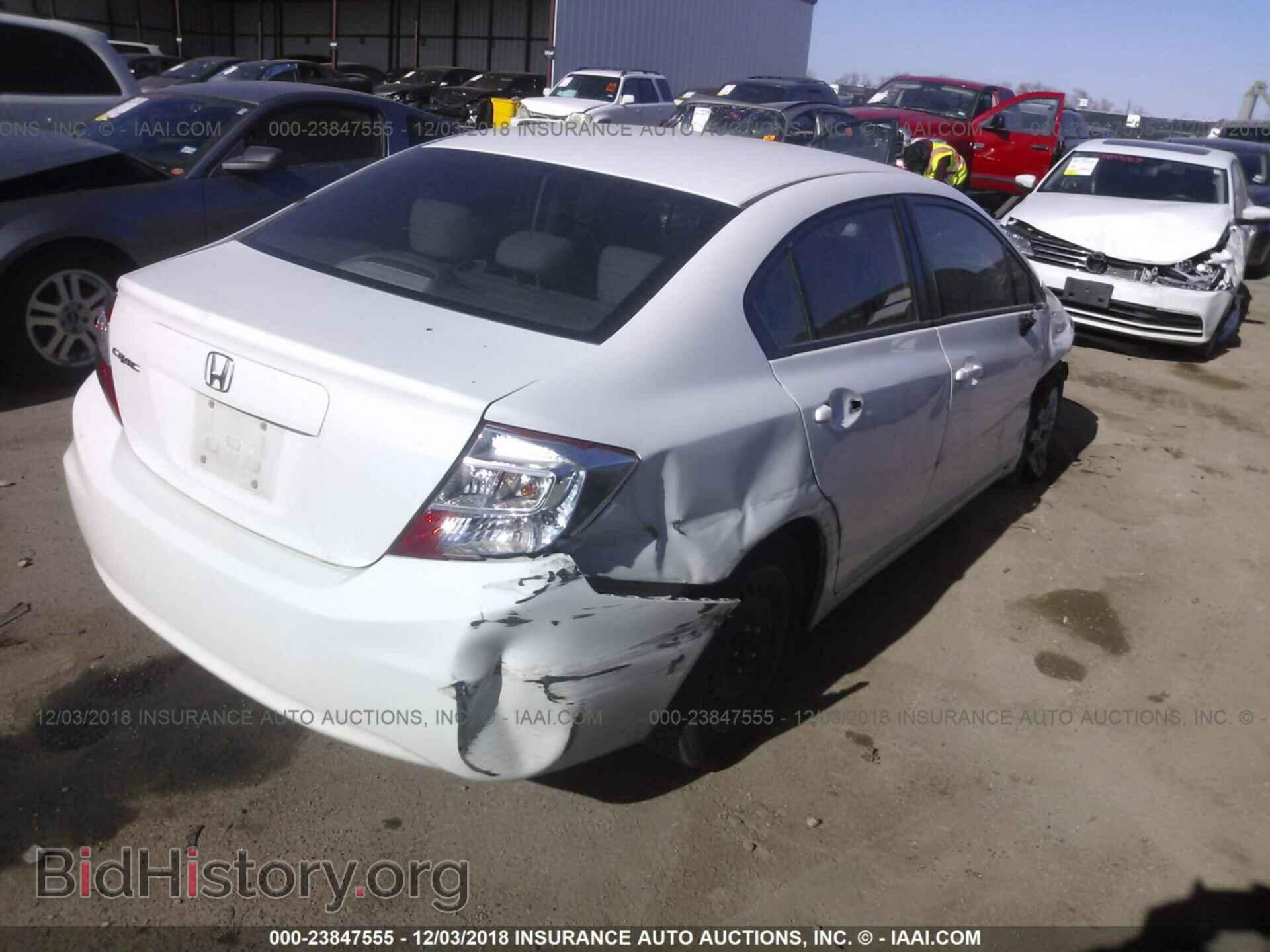 2012 HONDA CIVIC - VIN: 2HGFB2F55CH605054 - Фото 4
