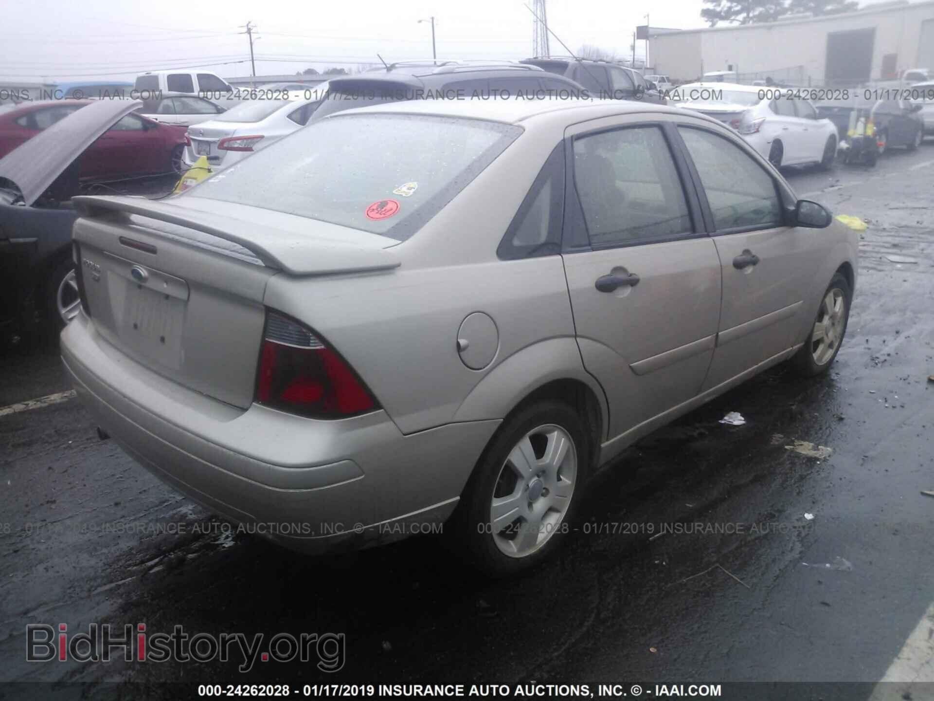 2007 FORD FOCUS - VIN: 1FAFP34N47W182943 - Фото 4