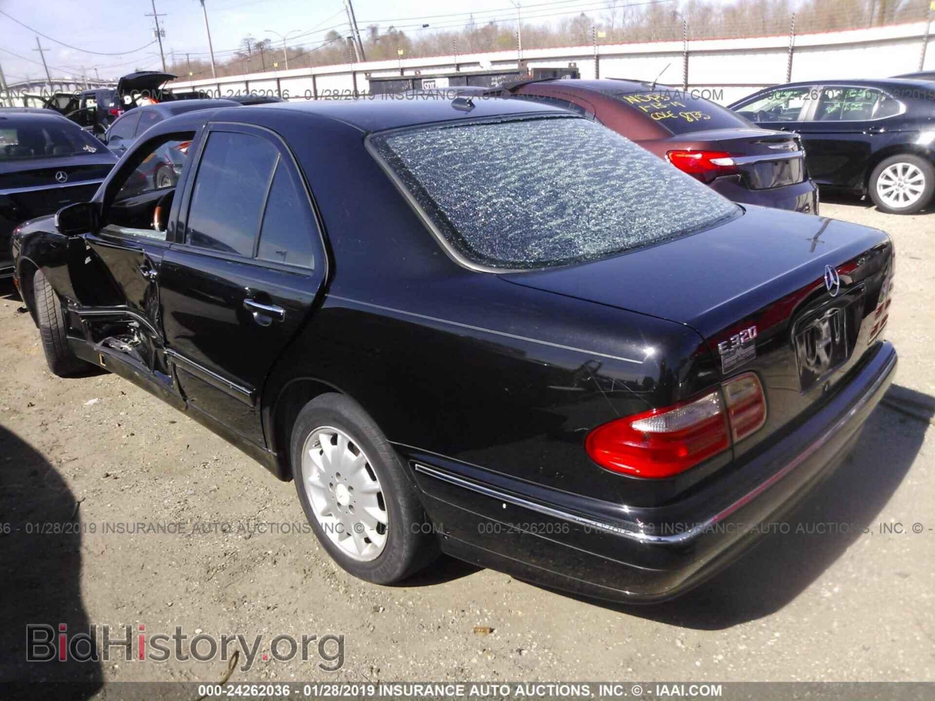 2001 MERCEDES-BENZ E - VIN: WDBJF65J01B374300 - Photo 3