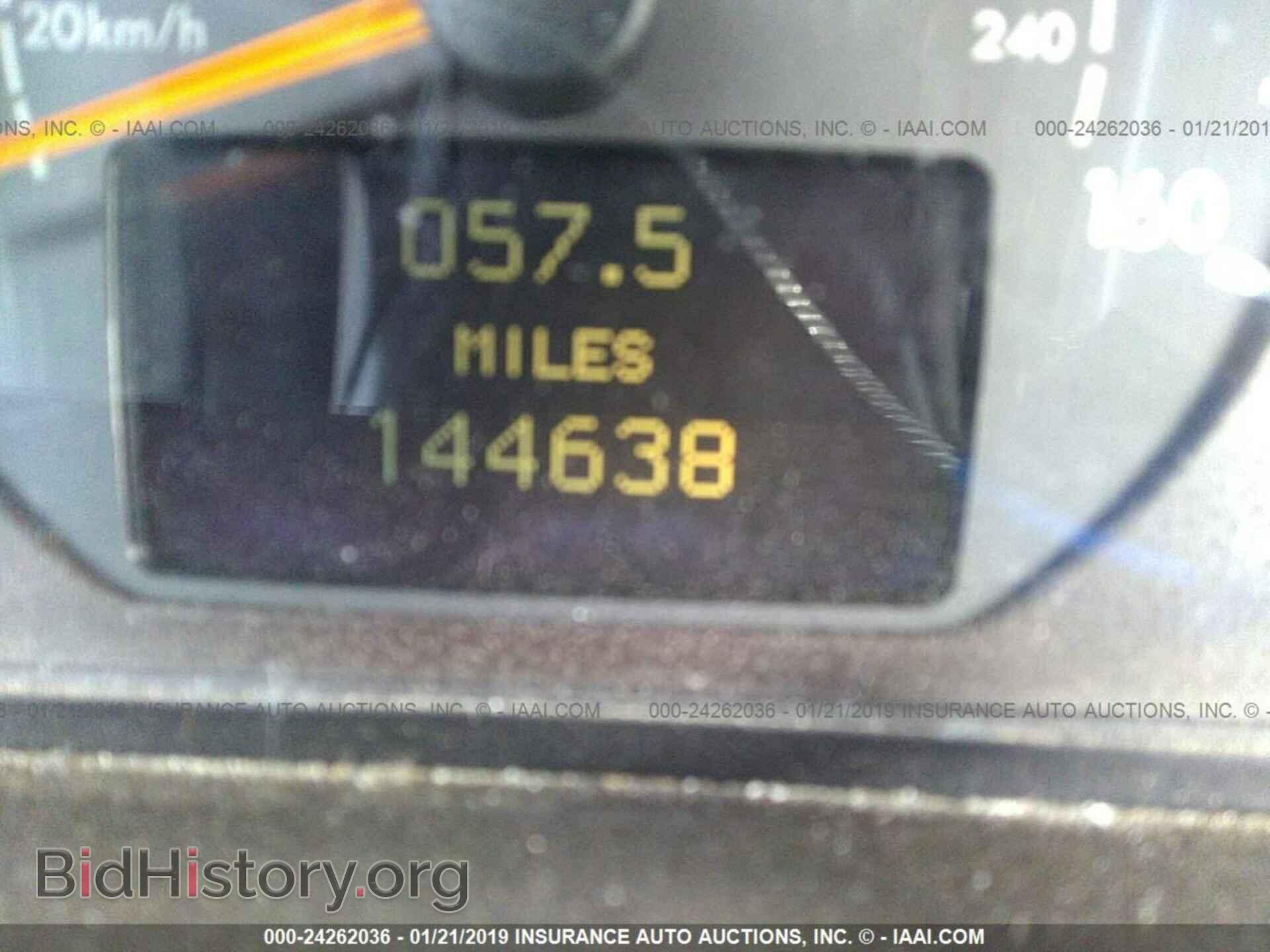 2001 MERCEDES-BENZ E - VIN: WDBJF65J01B374300 - Photo 7