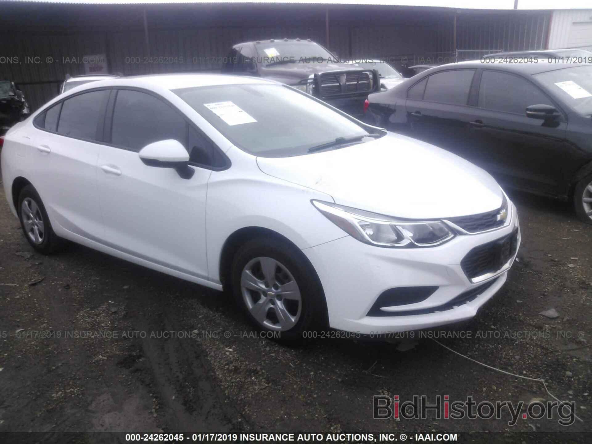 Photo 1G1BC5SM0H7116288 - CHEVROLET CRUZE 2017