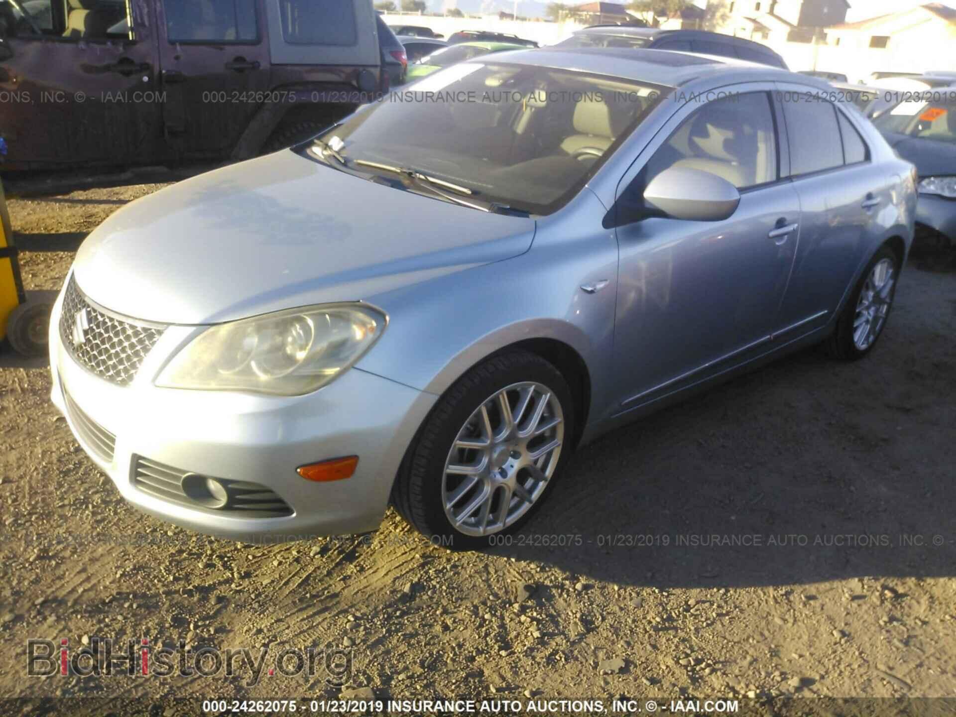 2010 SUZUKI KIZASHI - VIN: JS2RF9A76A6100615 - Фото 2