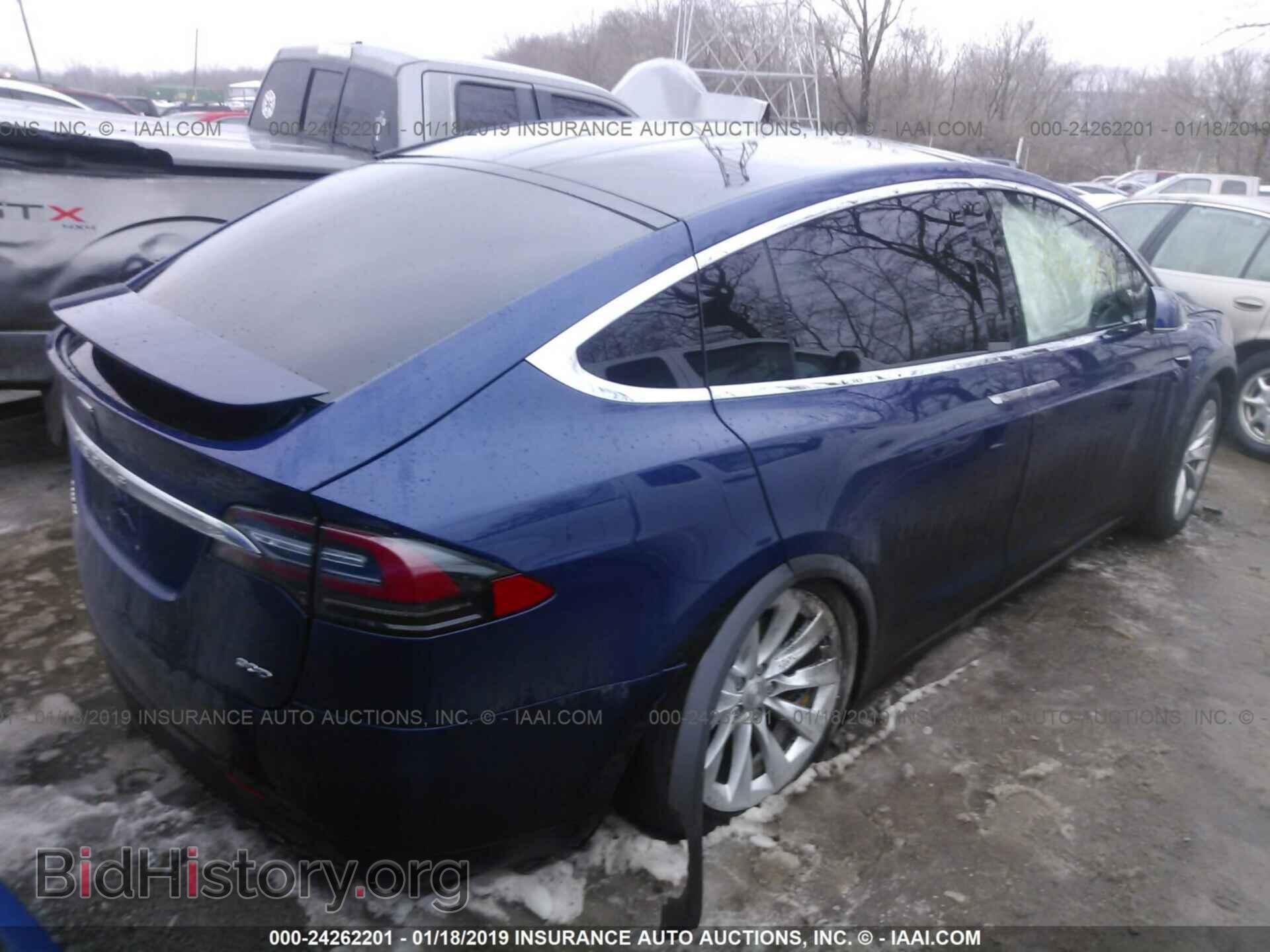 2017 TESLA MODEL X - VIN: 5YJXCBE24HF034645 - Photo 4