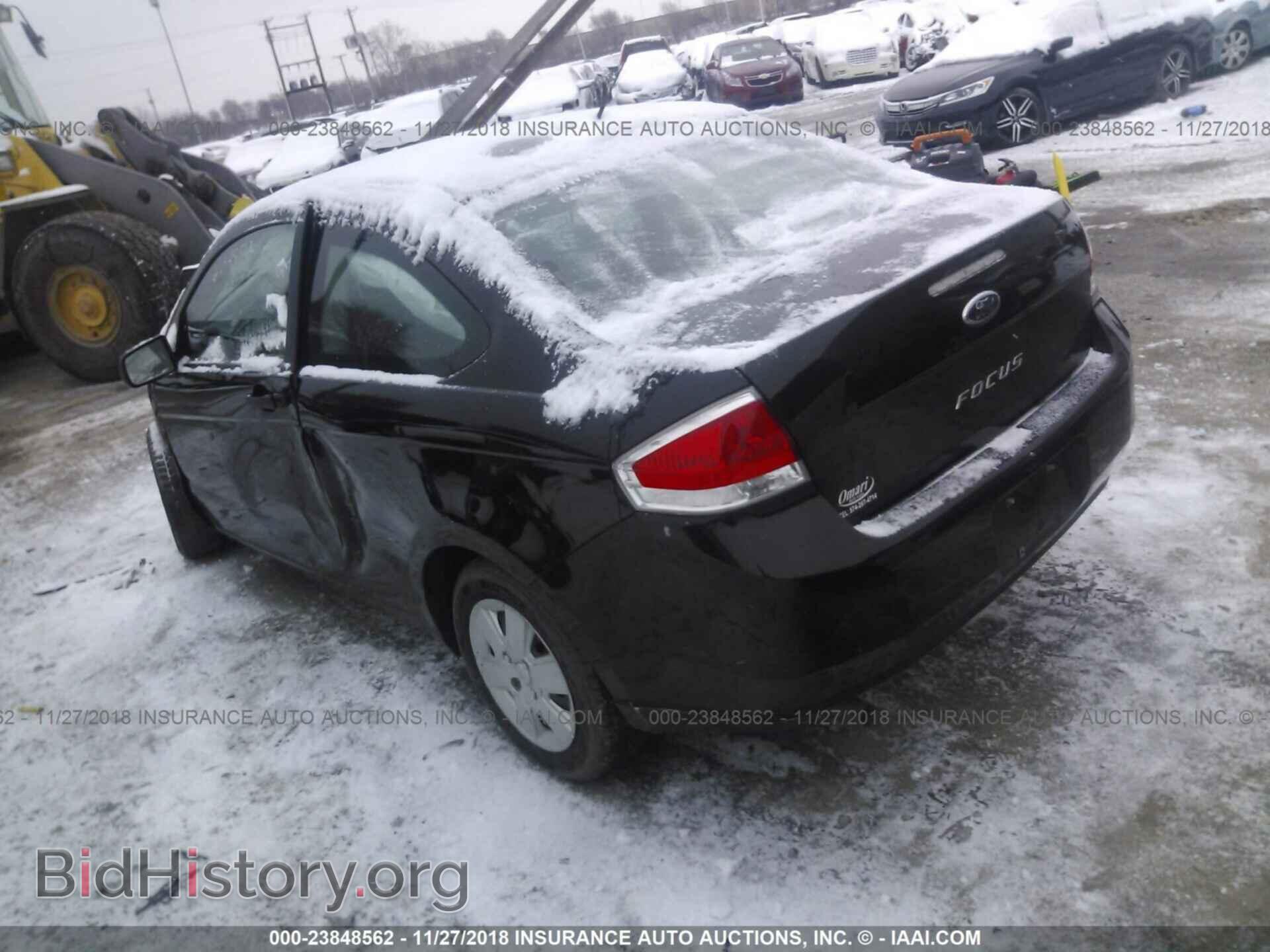 2008 FORD FOCUS - VIN: 1FAHP32N58W204364 - Фото 3