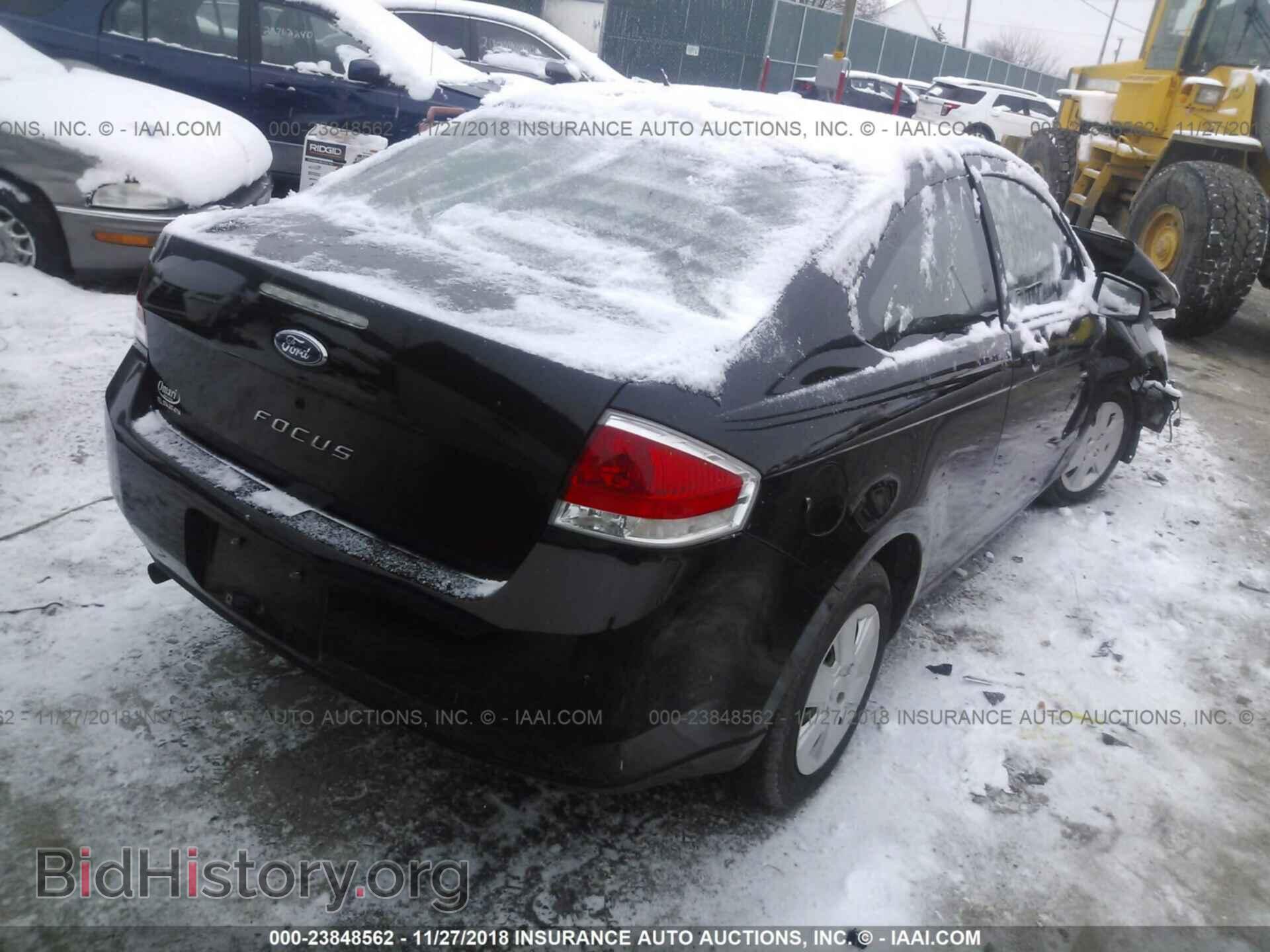 2008 FORD FOCUS - VIN: 1FAHP32N58W204364 - Фото 4