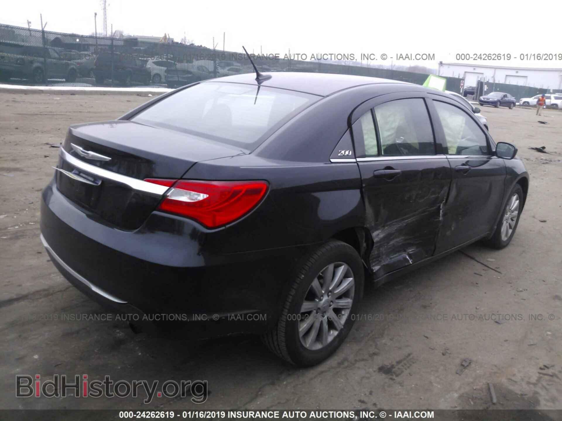 2013 CHRYSLER 200 - VIN: 1C3CCBBB4DN695756 - Photo 4
