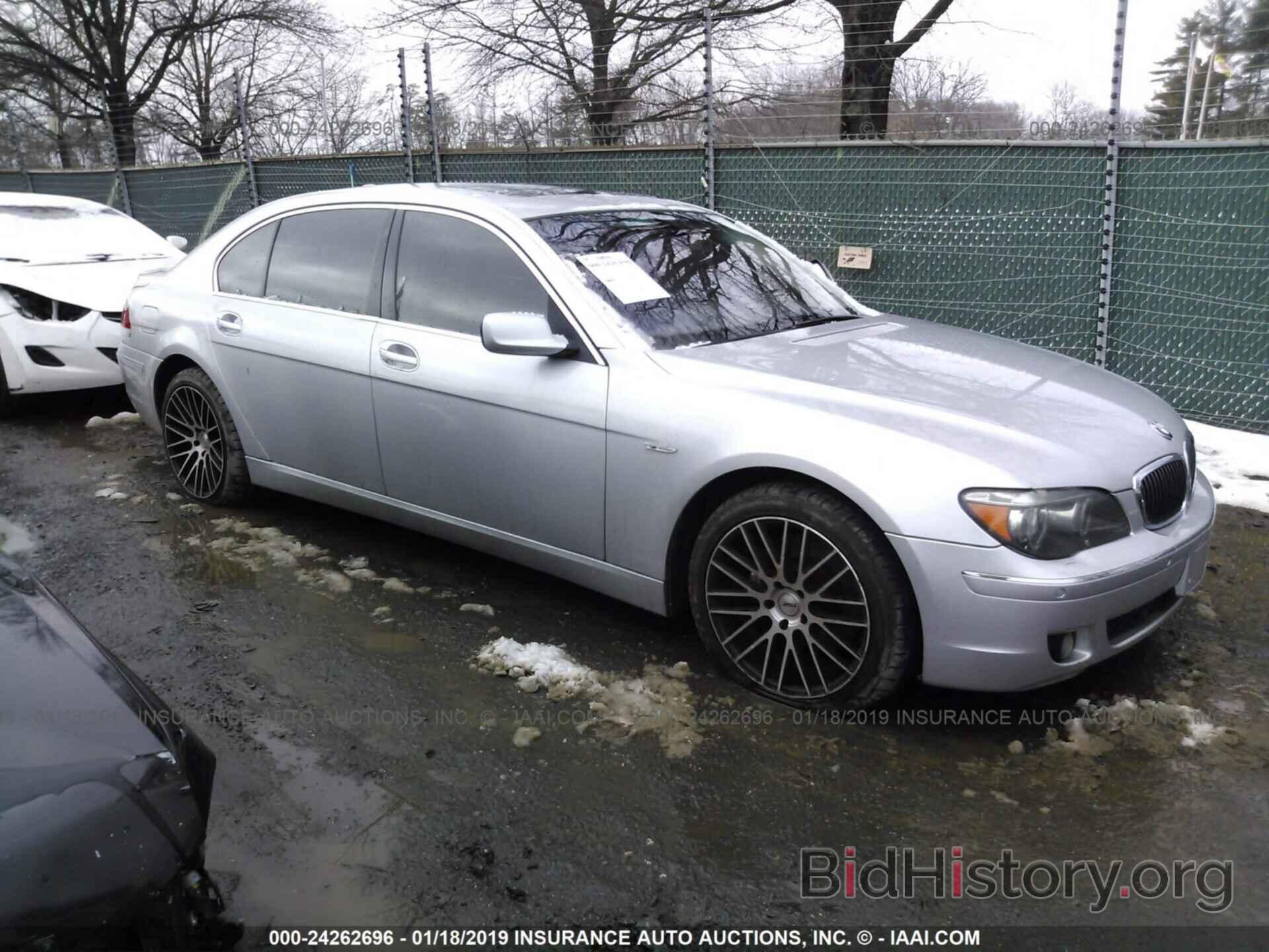 Photo WBAHN83507DT68303 - BMW 750 2007