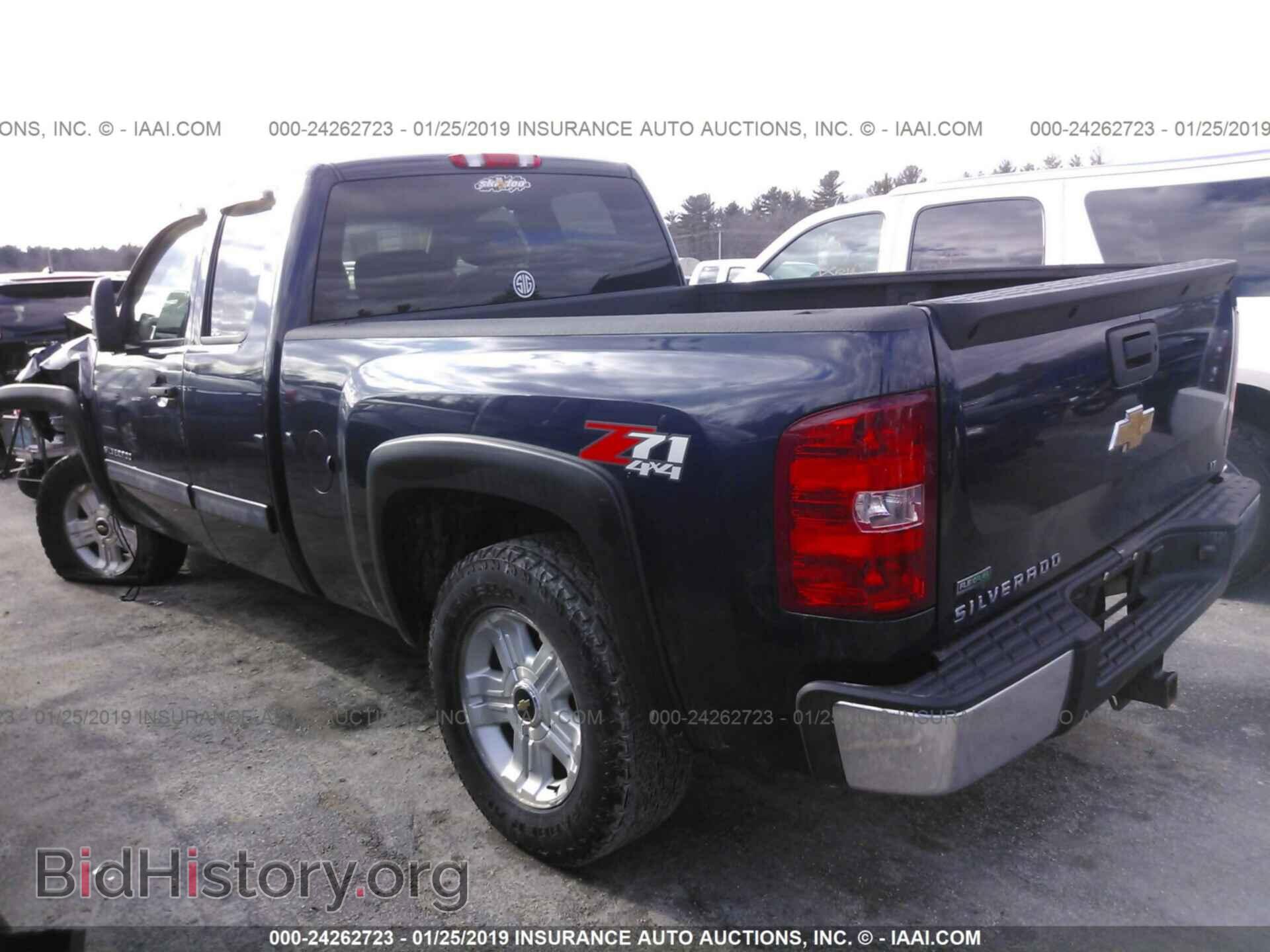 2010 CHEVROLET SILVERADO - VIN: 1GCSKSE35AZ211533 - Фото 3