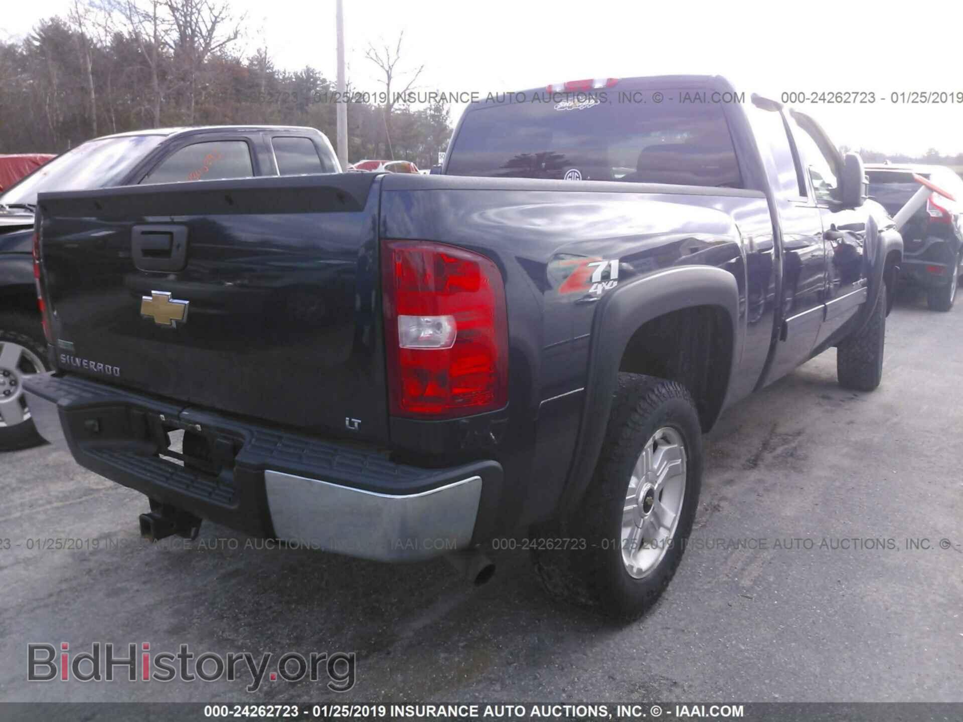 2010 CHEVROLET SILVERADO - VIN: 1GCSKSE35AZ211533 - Фото 4