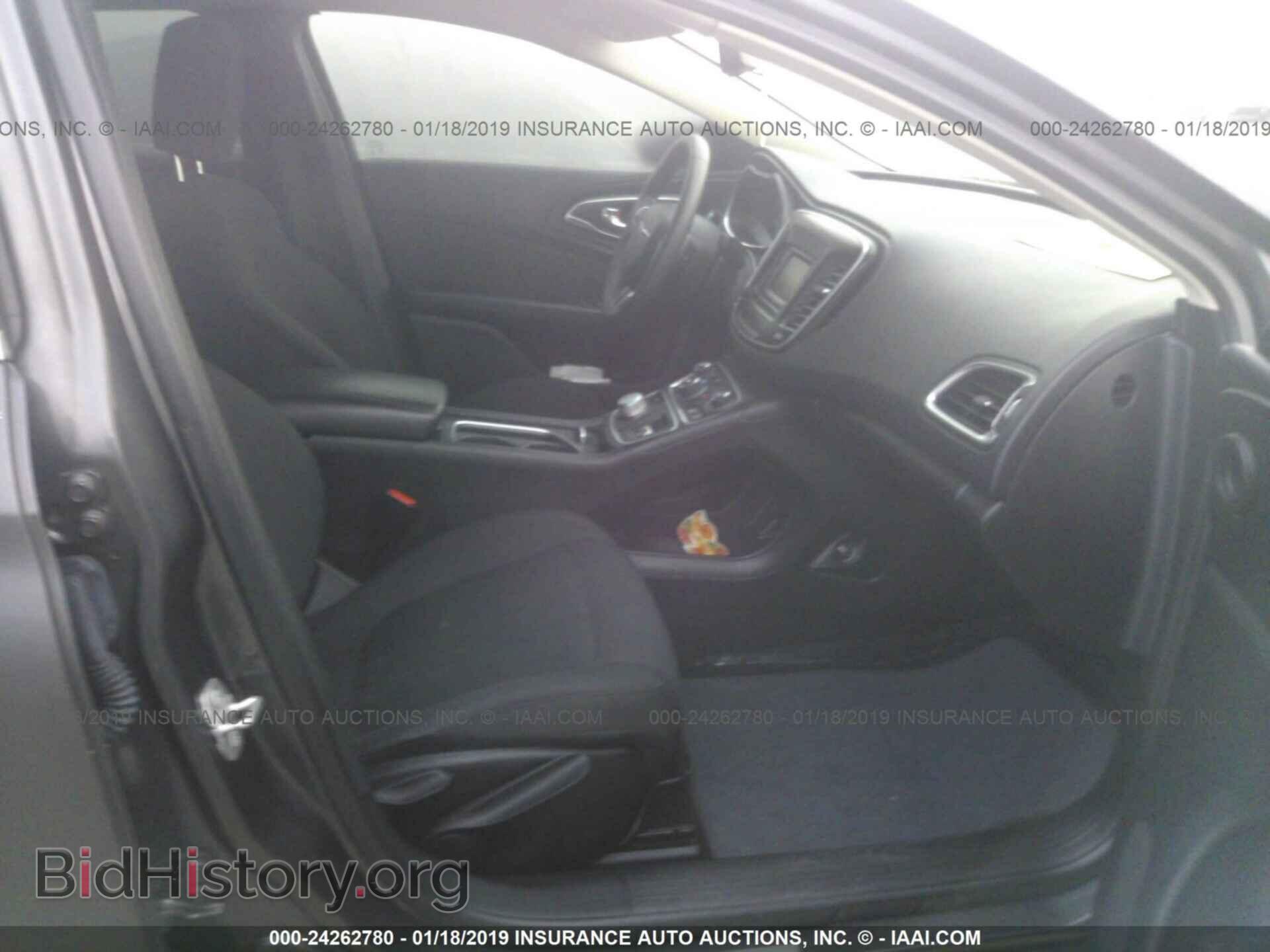 2016 CHRYSLER 200 - VIN: 1C3CCCAB8GN108874 - Фото 5