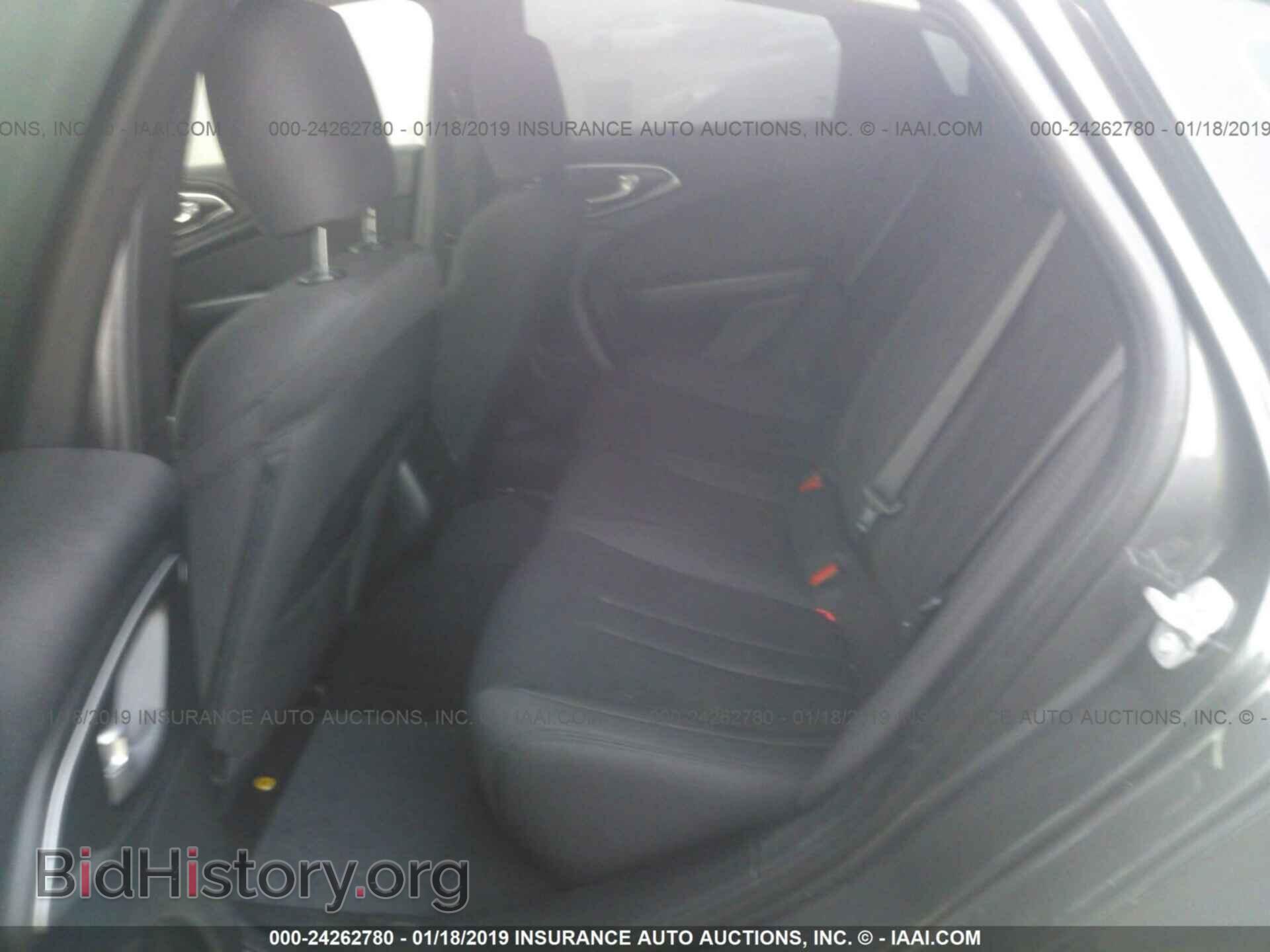 2016 CHRYSLER 200 - VIN: 1C3CCCAB8GN108874 - Фото 8