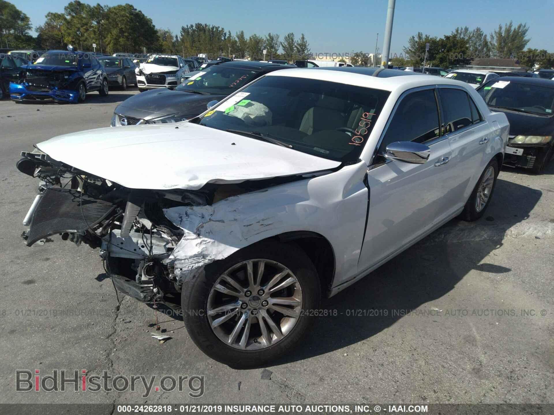 2016 CHRYSLER 300C - VIN: 2C3CCAEG2GH105519 - Фото 2