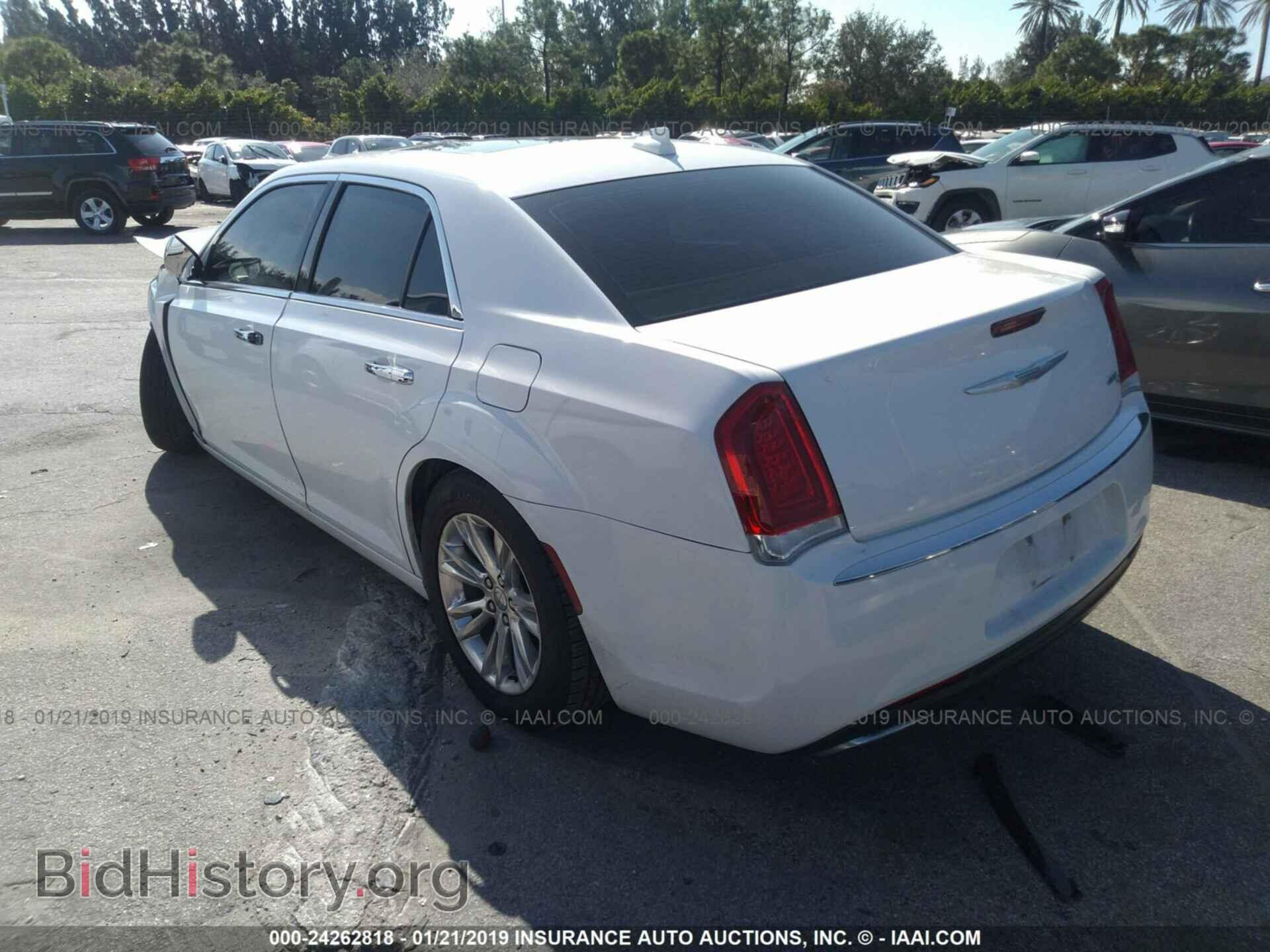 2016 CHRYSLER 300C - VIN: 2C3CCAEG2GH105519 - Фото 3