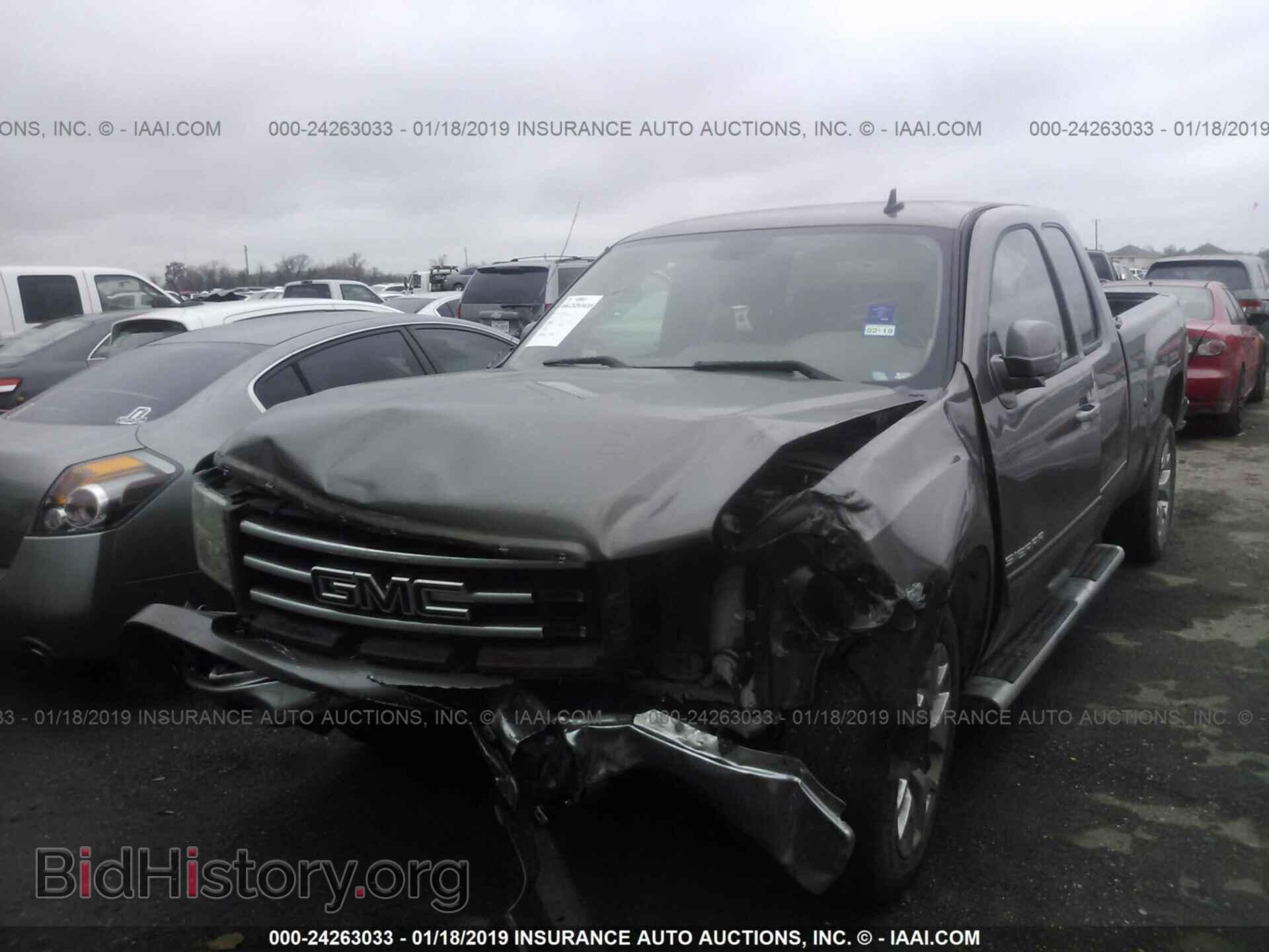 2012 GMC SIERRA - VIN: 1GTR1UEAXCZ341922 - Фото 2