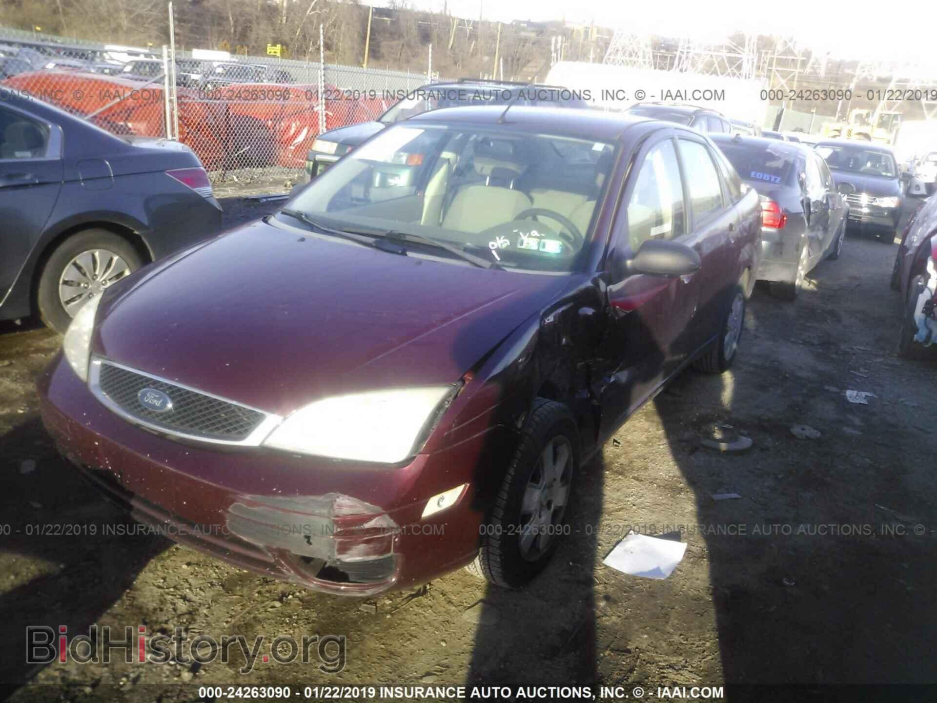 2007 FORD FOCUS - VIN: 1FAHP34N57W271235 - Фото 2