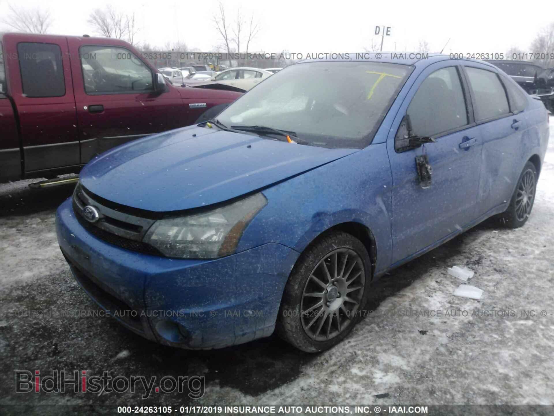 2011 FORD FOCUS - VIN: 1FAHP3GN8BW116117 - Фото 2