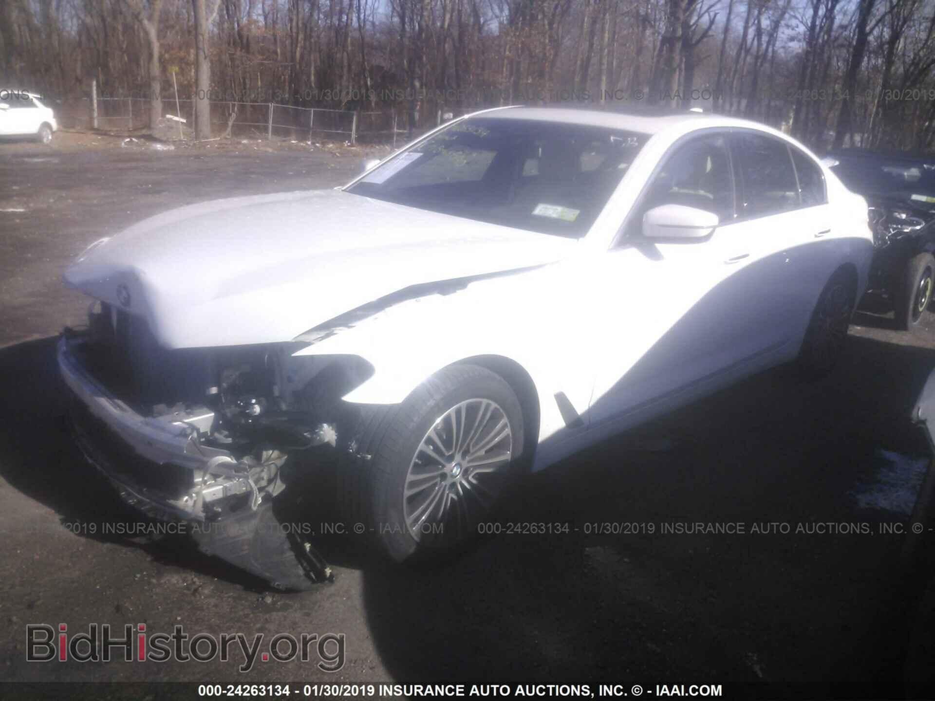 2017 BMW 540 - VIN: WBAJE7C35HG887146 - Фото 2