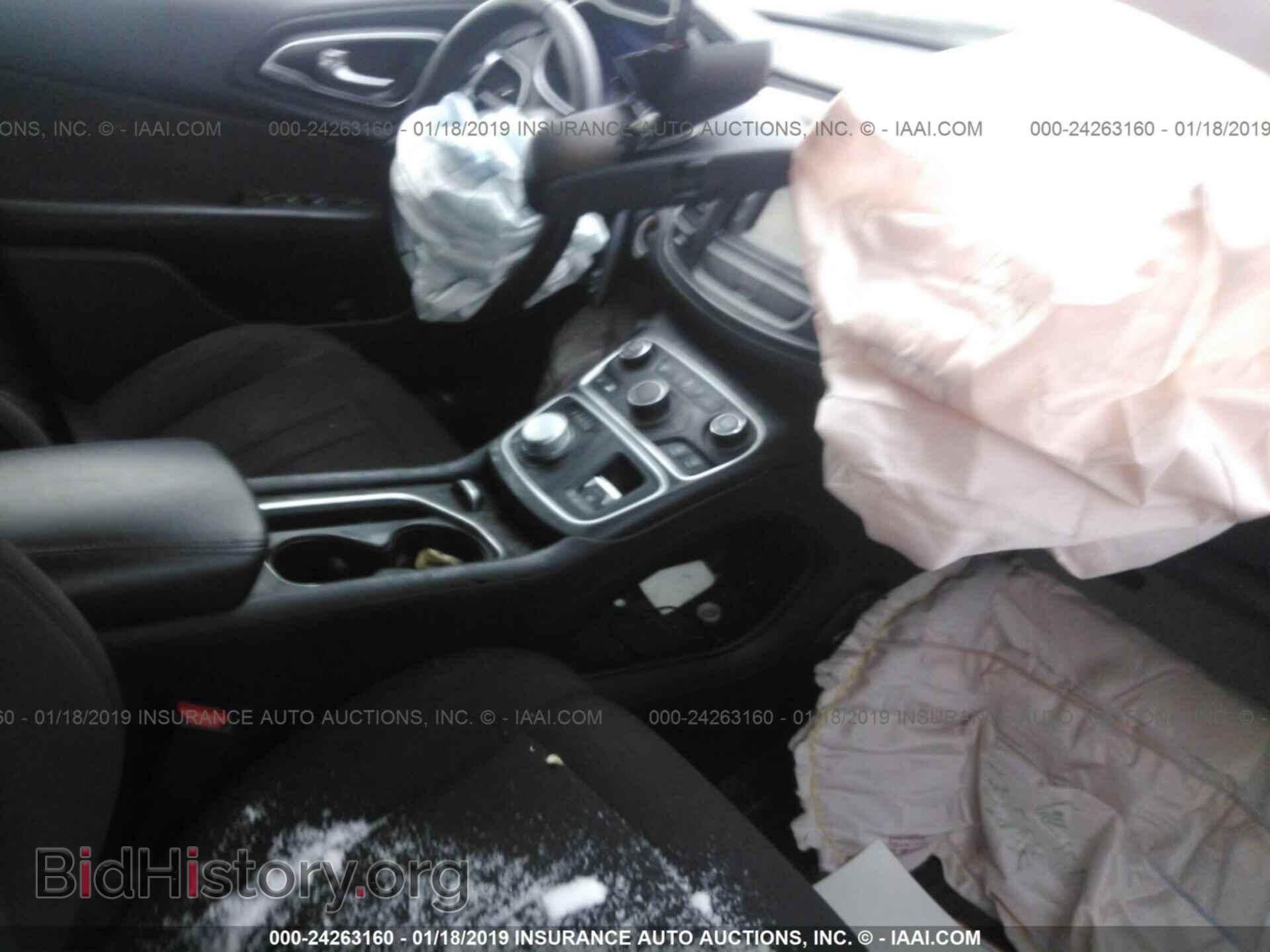 2016 CHRYSLER 200 - VIN: 1C3CCCAB3GN127610 - Photo 5