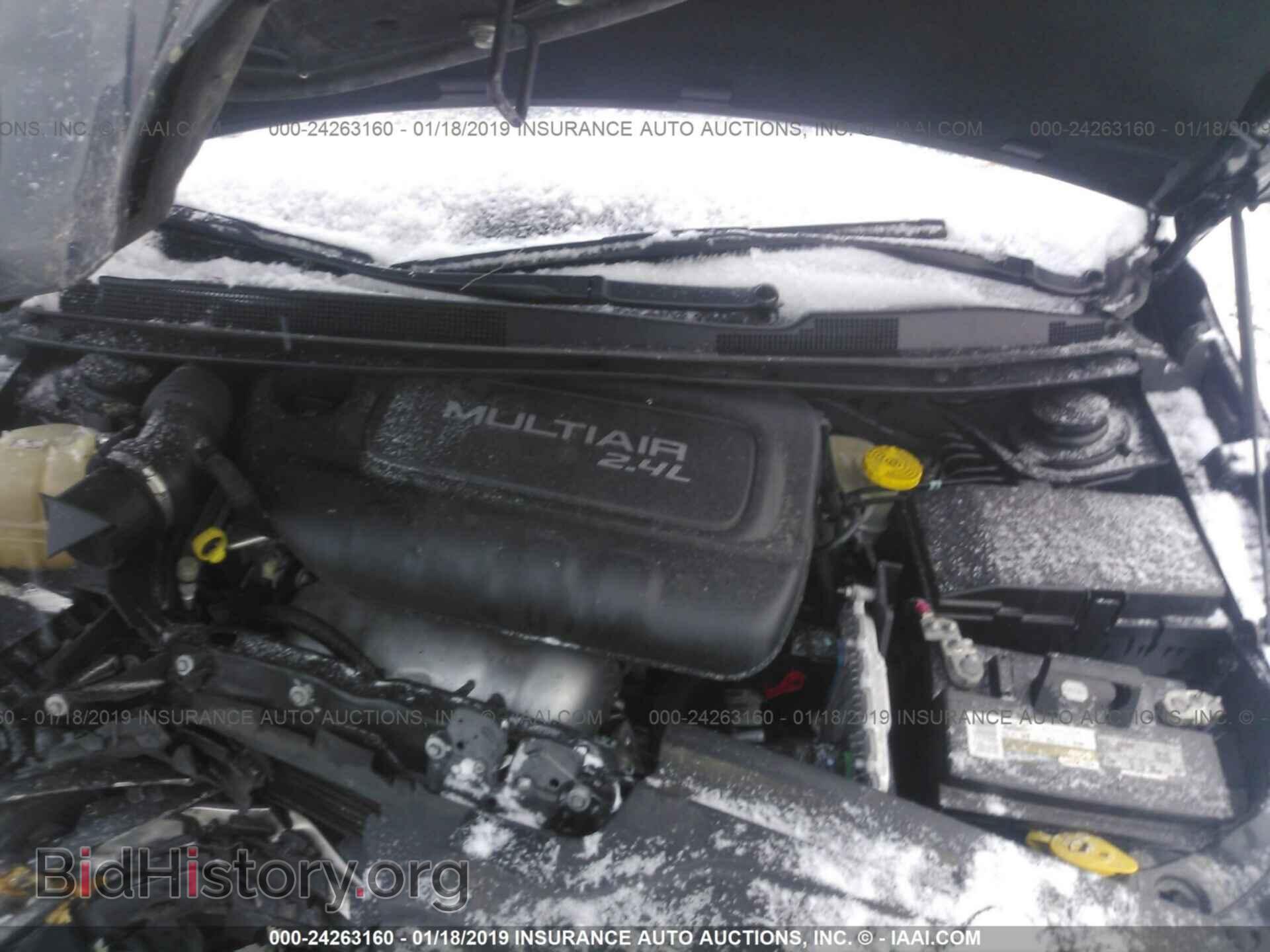 2016 CHRYSLER 200 - VIN: 1C3CCCAB3GN127610 - Photo 10