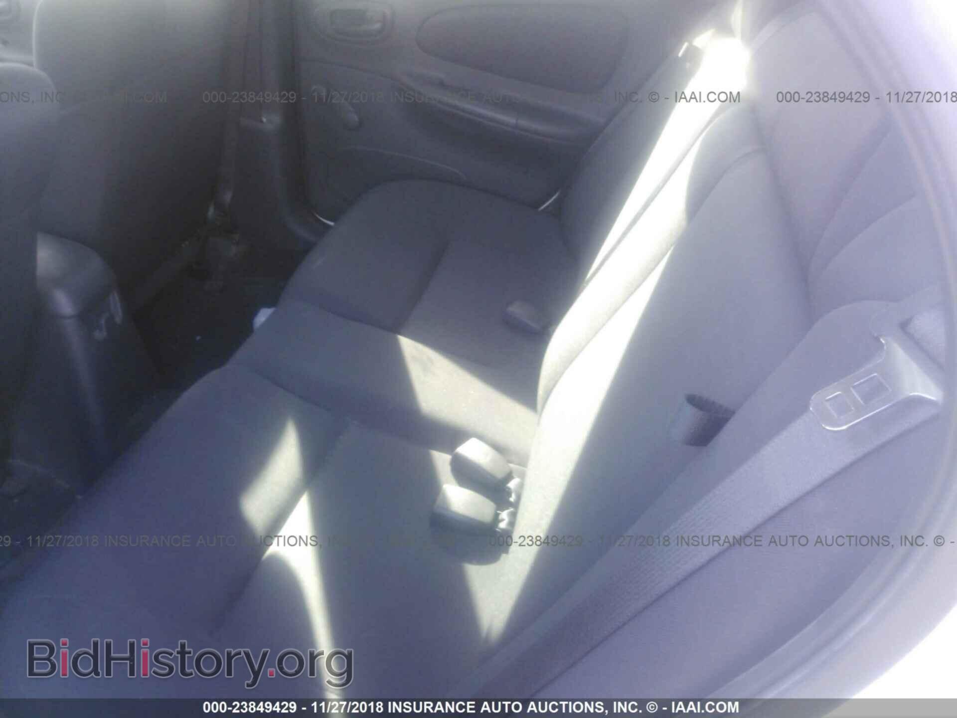 2004 DODGE NEON - VIN: 1B3ES56C44D600714 - Фото 8