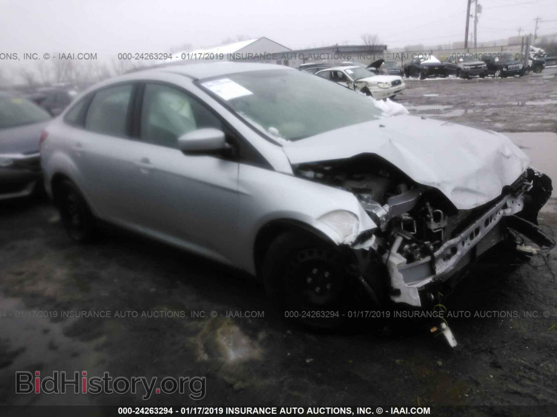 Photo 1FAHP3F26CL212340 - FORD FOCUS 2012