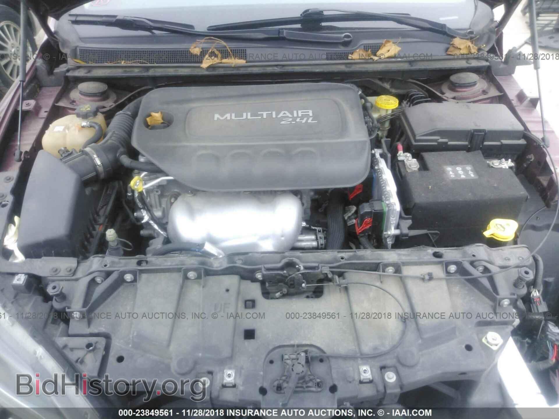 2015 CHRYSLER 200 - VIN: 1C3CCCAB3FN718423 - Photo 10
