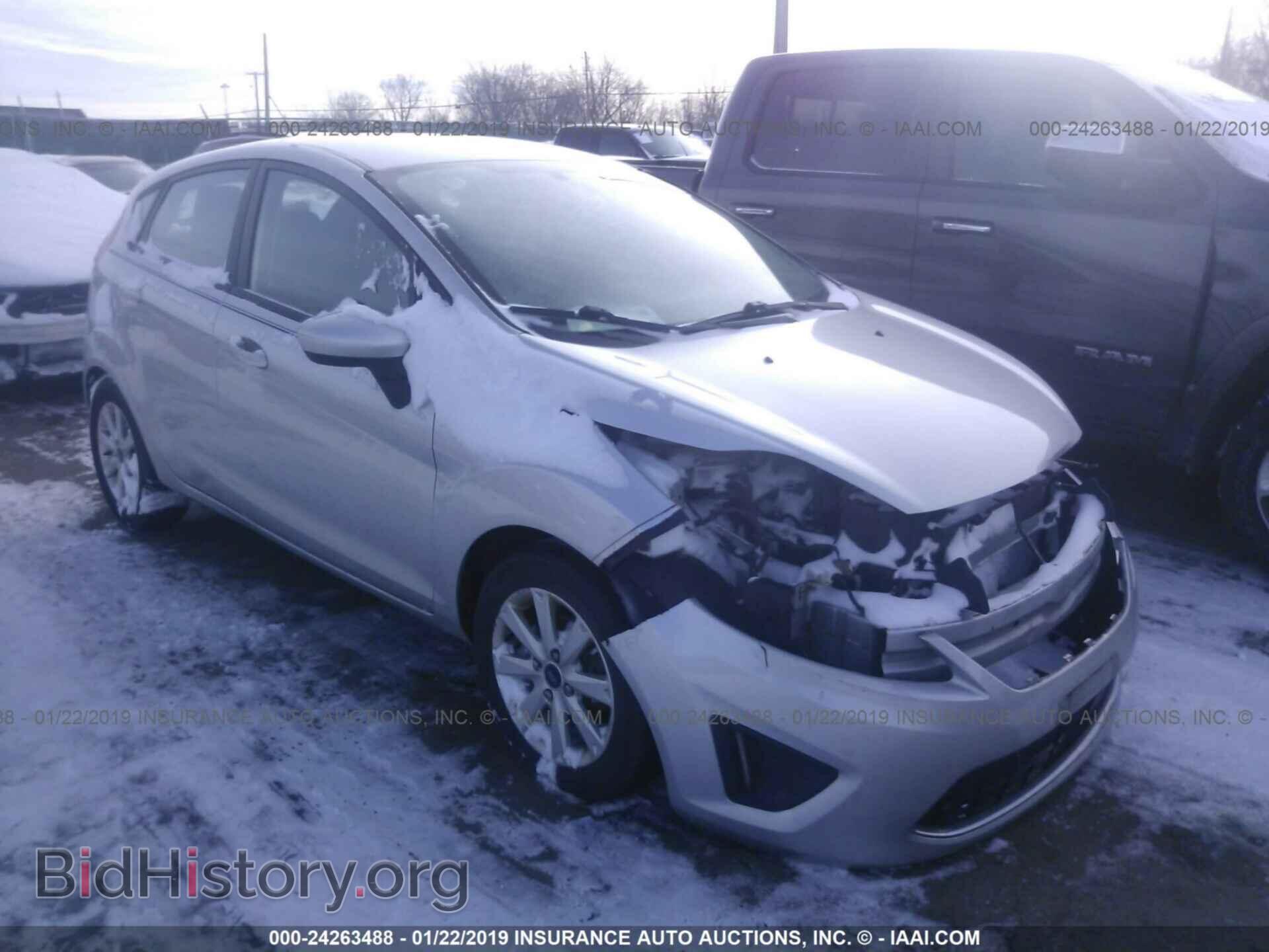 Photo 3FADP4EJ8BM176094 - FORD FIESTA 2011