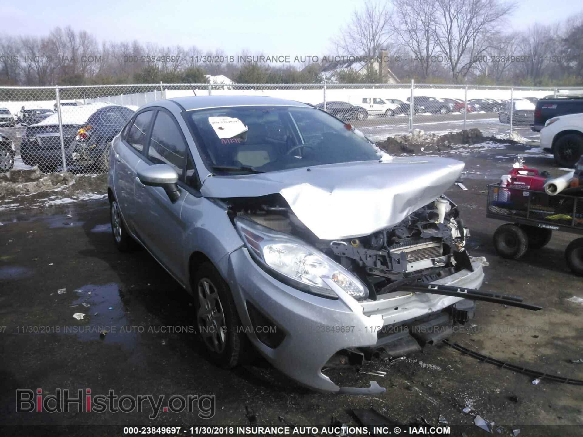 Photo 3FADP4AJ1DM200017 - FORD FIESTA 2013