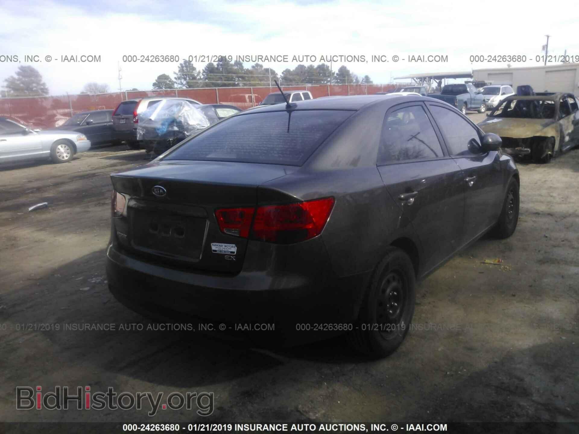 2011 KIA FORTE - VIN: KNAFU4A22B5450127 - Фото 4