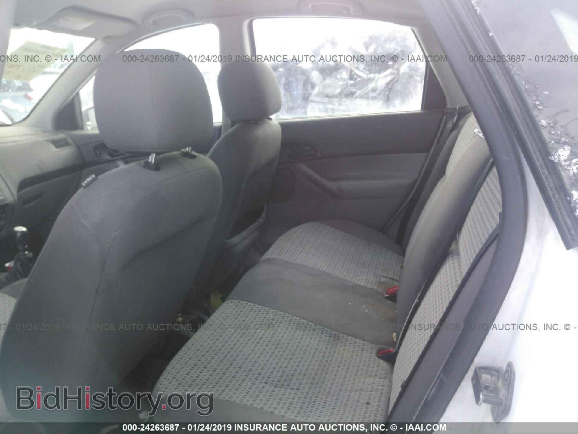 2007 FORD FOCUS - VIN: 1FAHP34N27W264100 - Photo 8