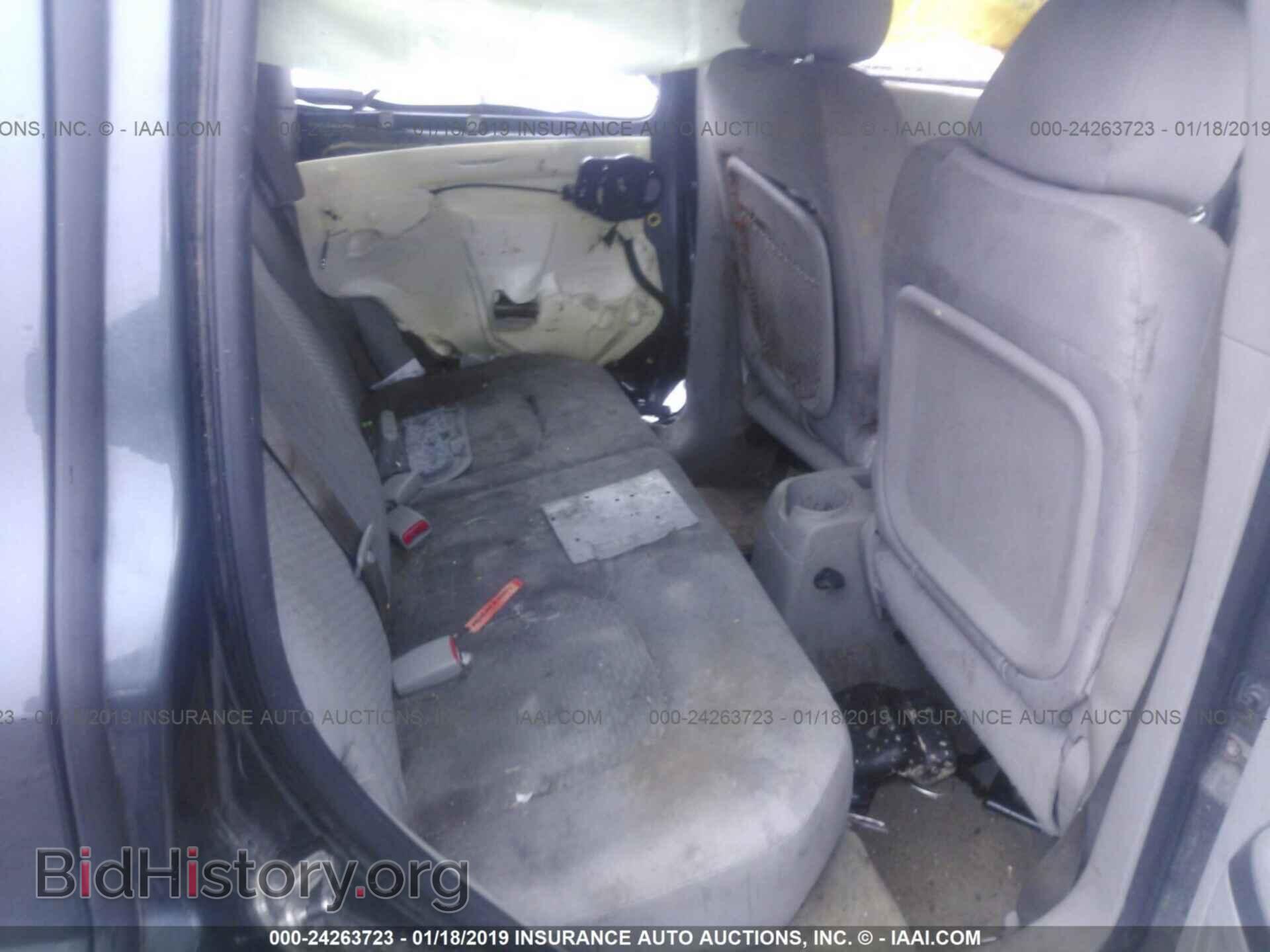 2011 CHEVROLET HHR - VIN: 3GNBABFW2BS617819 - Фото 8