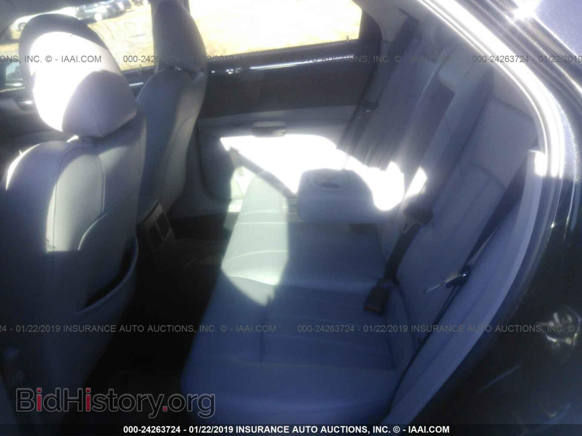 2006 CHRYSLER 300C - VIN: 2C3KA63H56H440184 - Фото 8