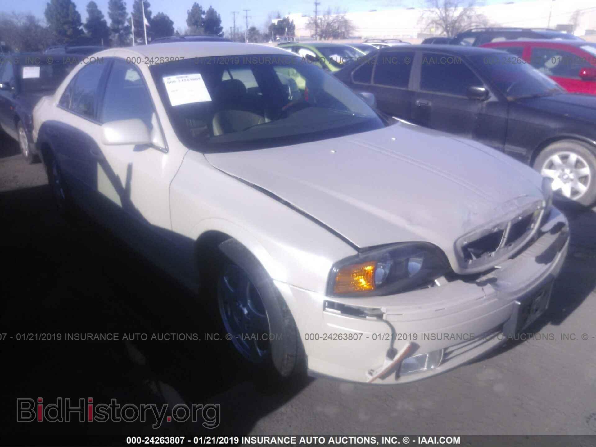 Фотография 1LNHM86S8YY791871 - LINCOLN LS 2000