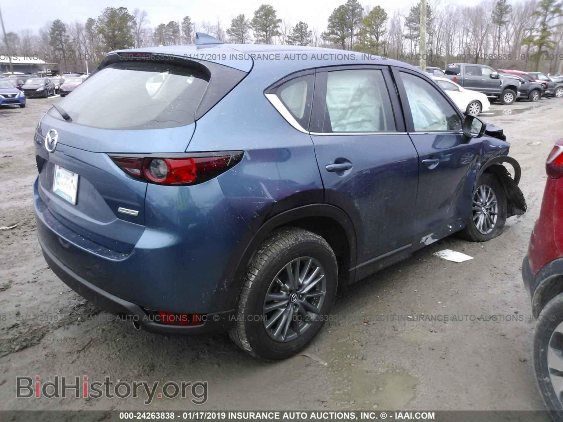 2017 MAZDA CX-5 - VIN: JM3KFABL3H0143659 - Photo 4