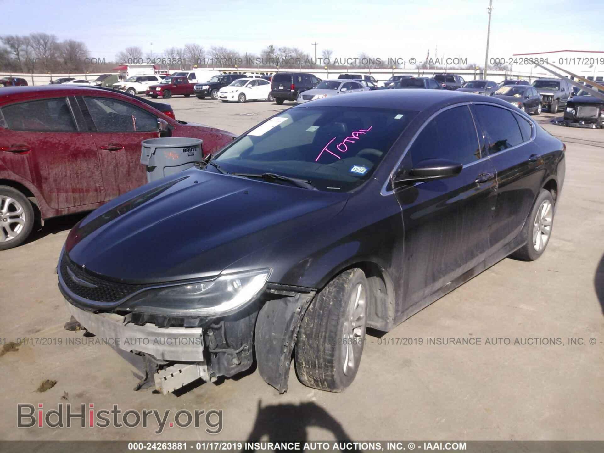2015 CHRYSLER 200 - VIN: 1C3CCCAB2FN576484 - Photo 2