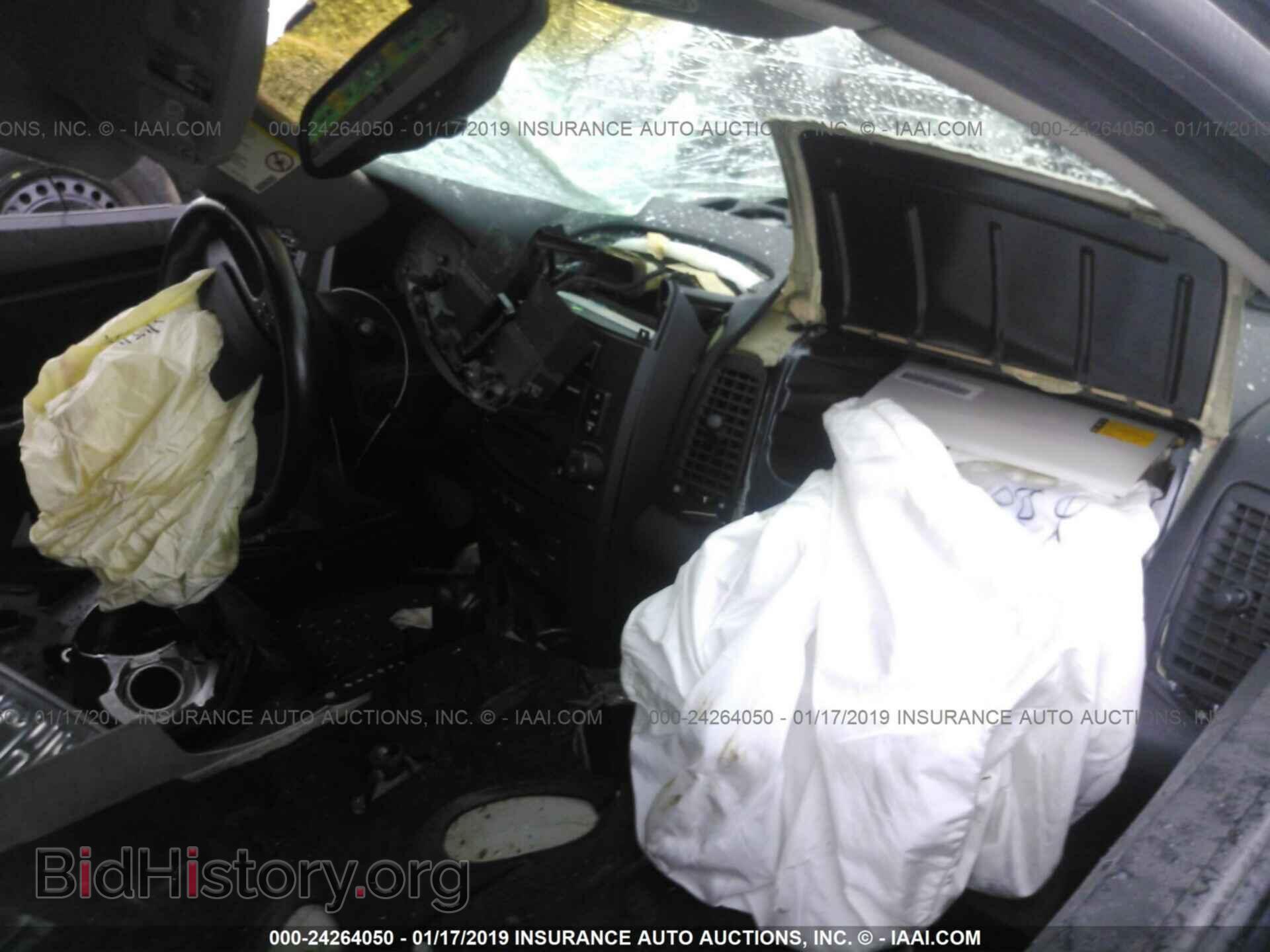 2004 CADILLAC CTS - VIN: 1G6DM577640105611 - Фото 5