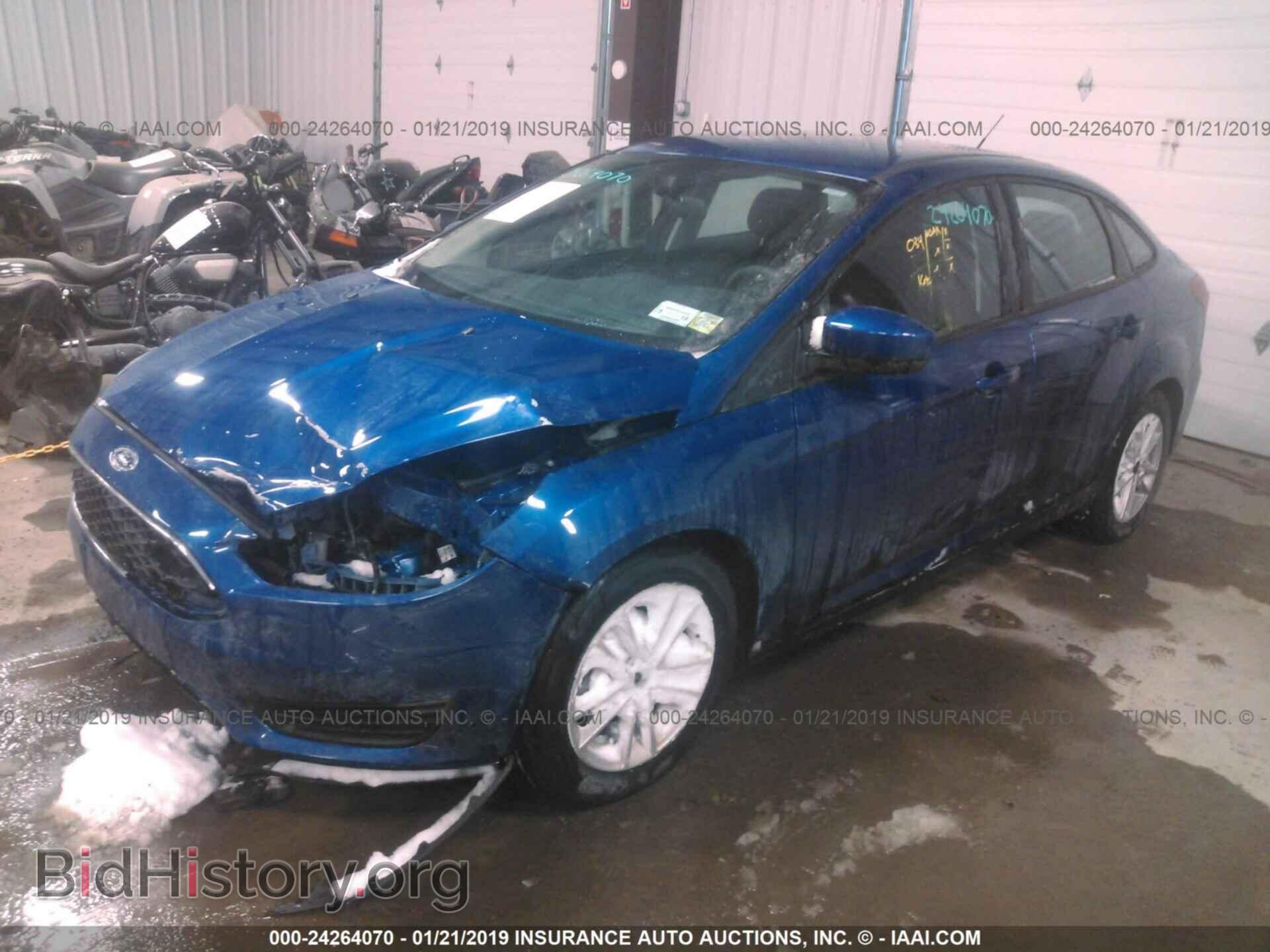 2018 FORD FOCUS - VIN: 1FADP3F29JL267585 - Фото 2
