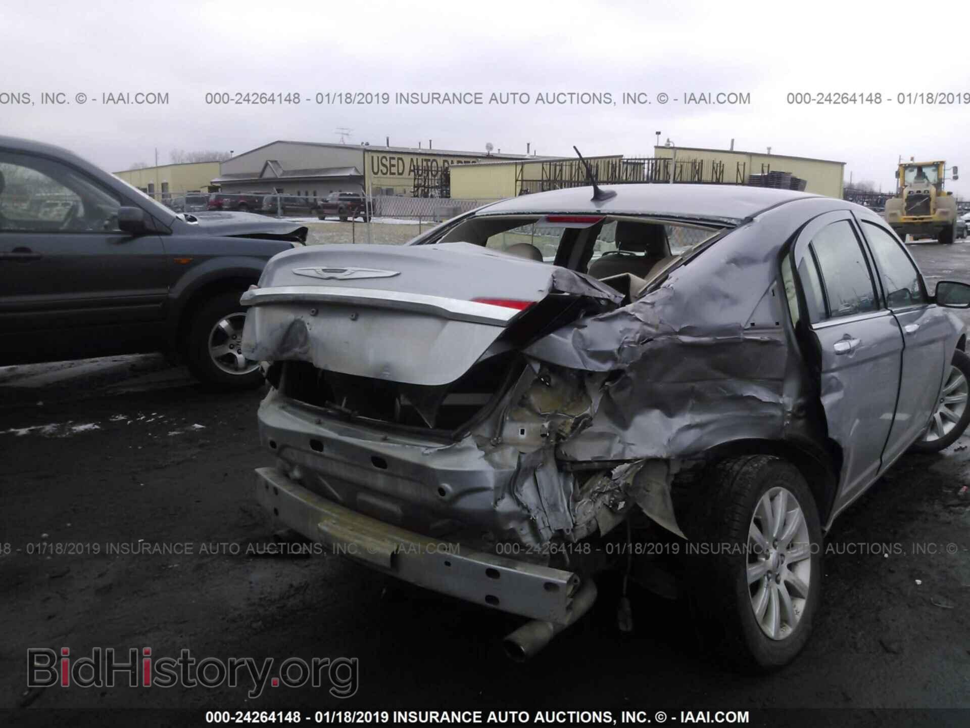 2013 CHRYSLER 200 - VIN: 1C3CCBCG5DN526128 - Photo 6