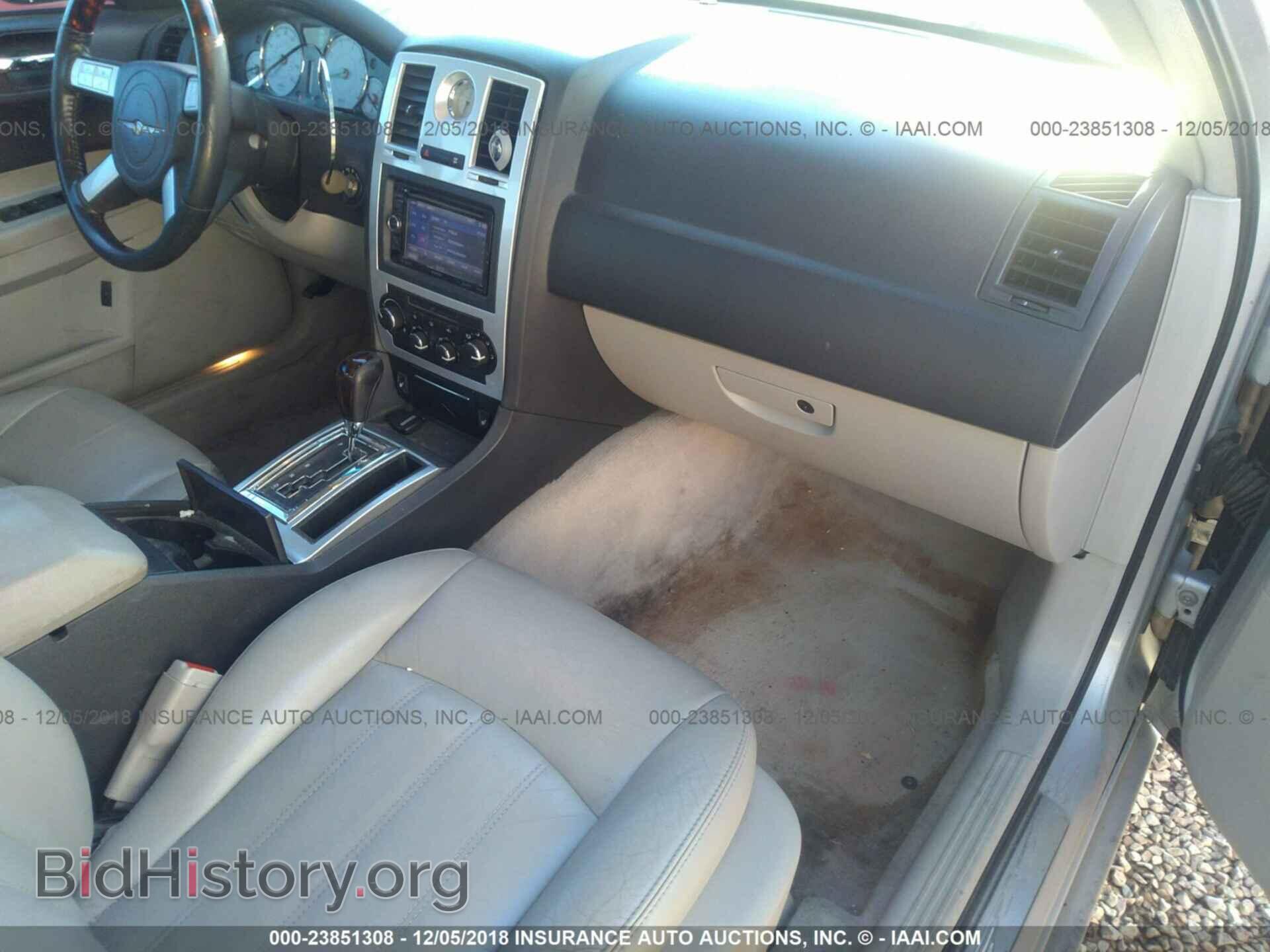 2005 CHRYSLER 300C - VIN: 2C3AA63H05H651237 - Photo 5