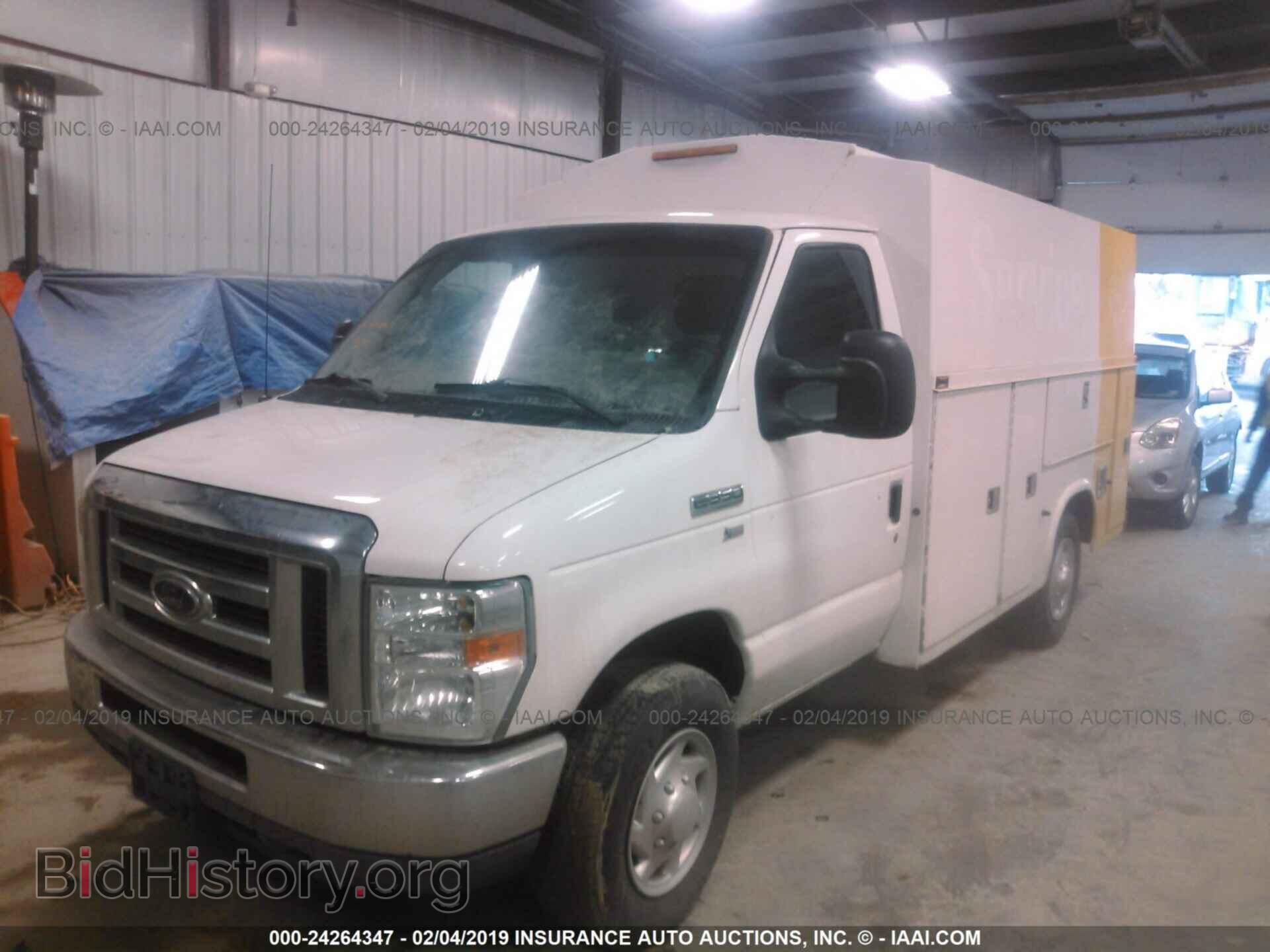 2011 FORD ECONOLINE - VIN: 1FDSE3FLXBDA40963 - Фото 2