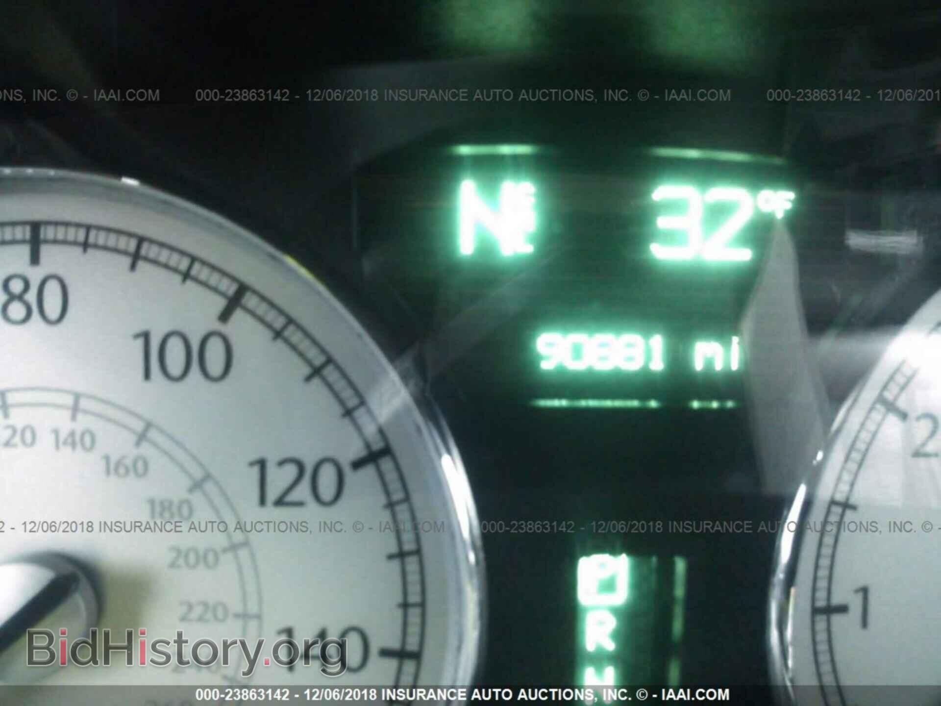 2005 CHRYSLER 300C - VIN: 2C3AA63H35H657436 - Фото 7