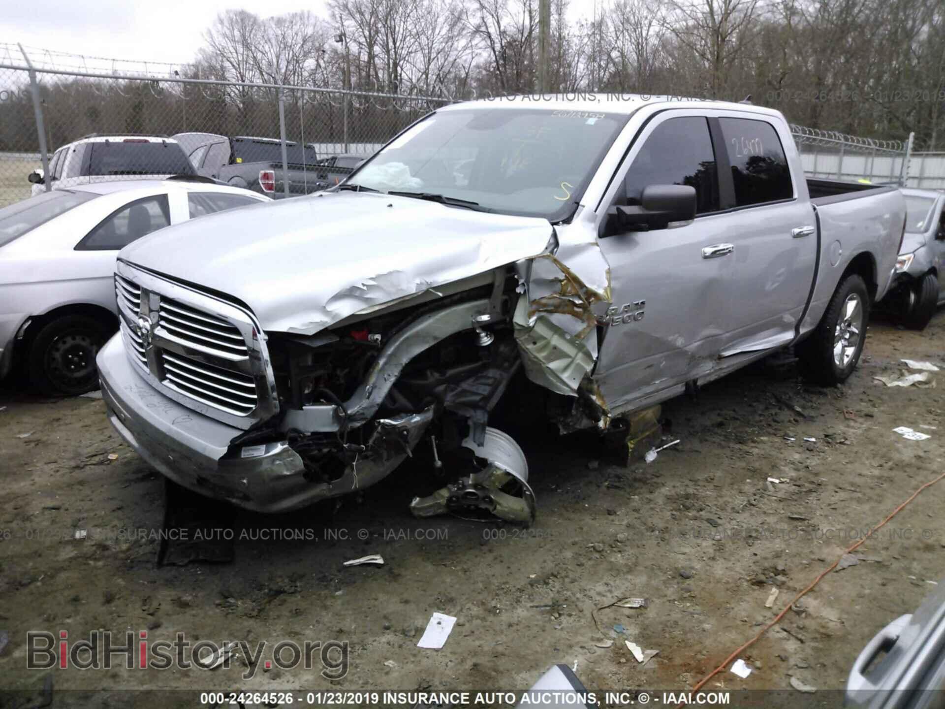 2017 RAM 1500 - VIN: 1C6RR6LT9HS629348 - Фото 2